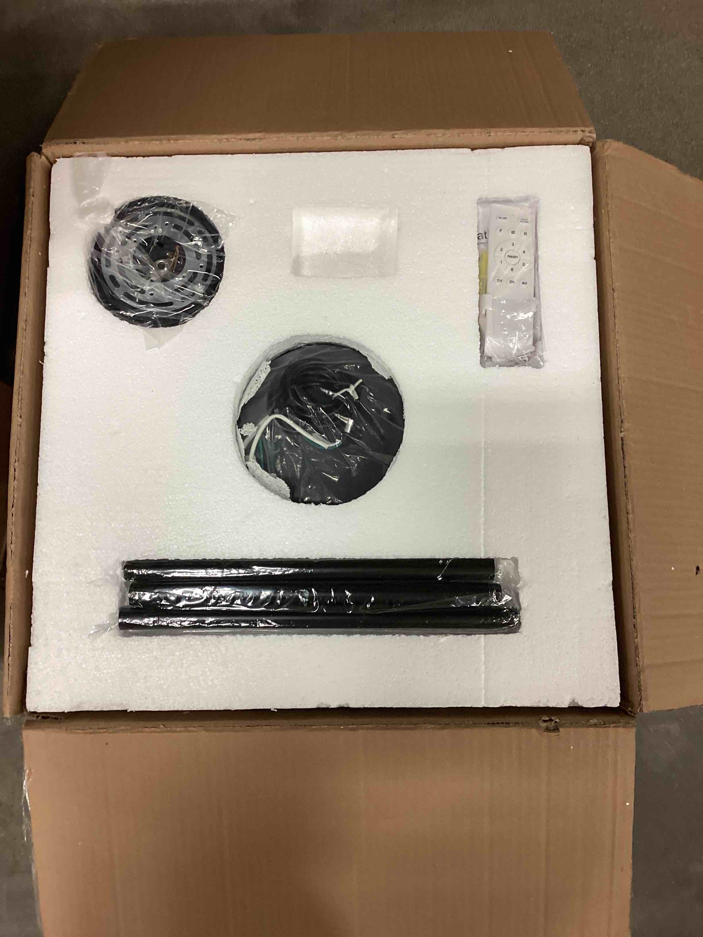 https://s3.amazonaws.com/lotting-images-prod/bidfta/ORG4998257_1689600608917.jpeg