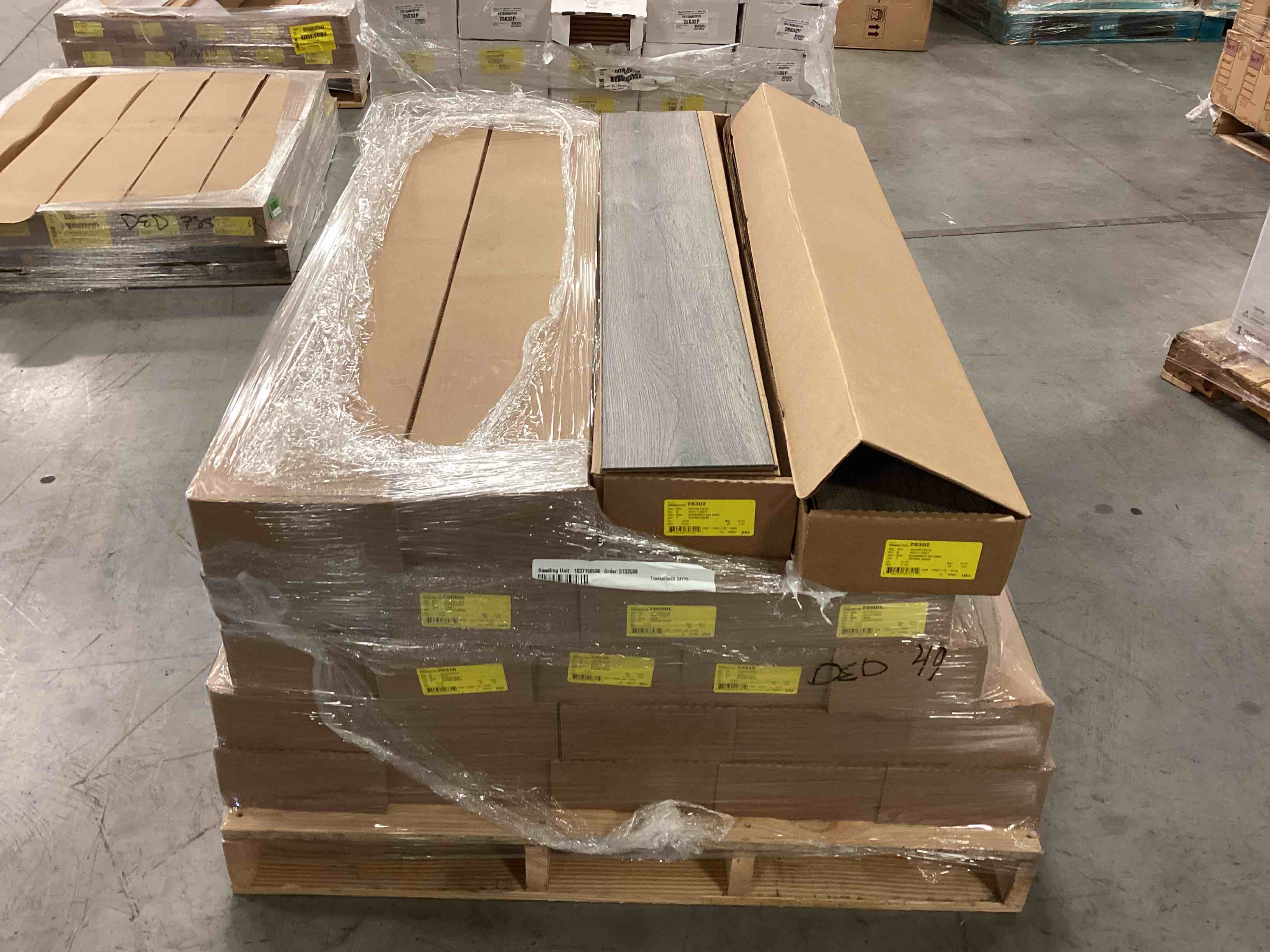 23 boxes of restoration, blacksmith, oak, anvil, engineered, hardwood flooring, 488.06 ft.² your b.i.d. per square foot.