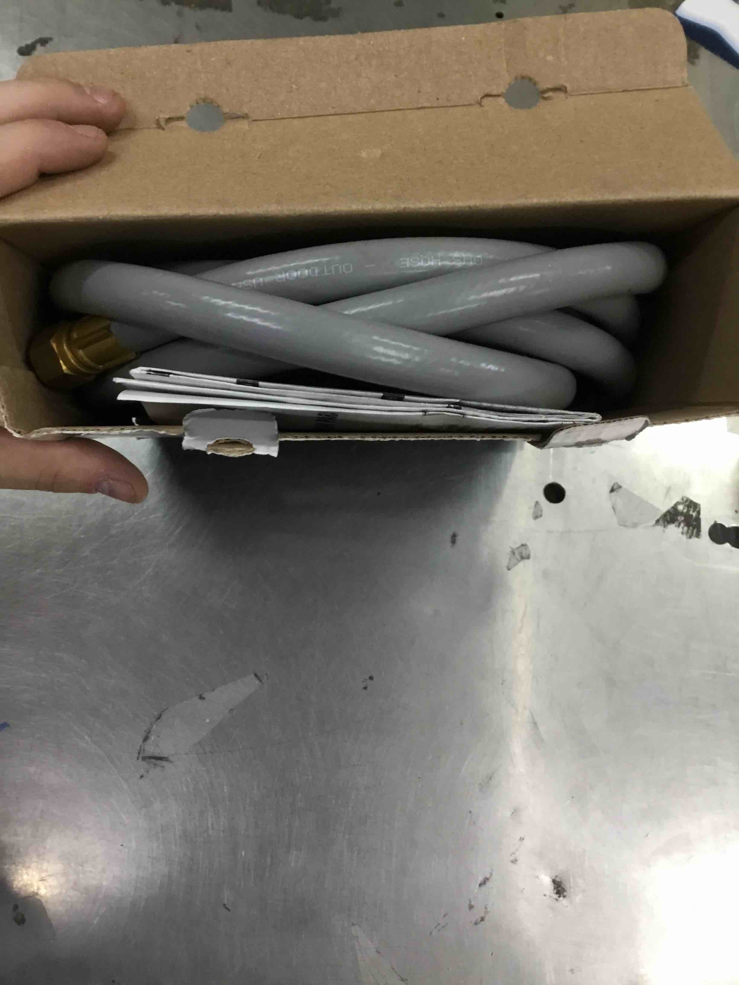 https://s3.amazonaws.com/lotting-images-prod/bidfta/ORG4999953_1696432160193.jpeg