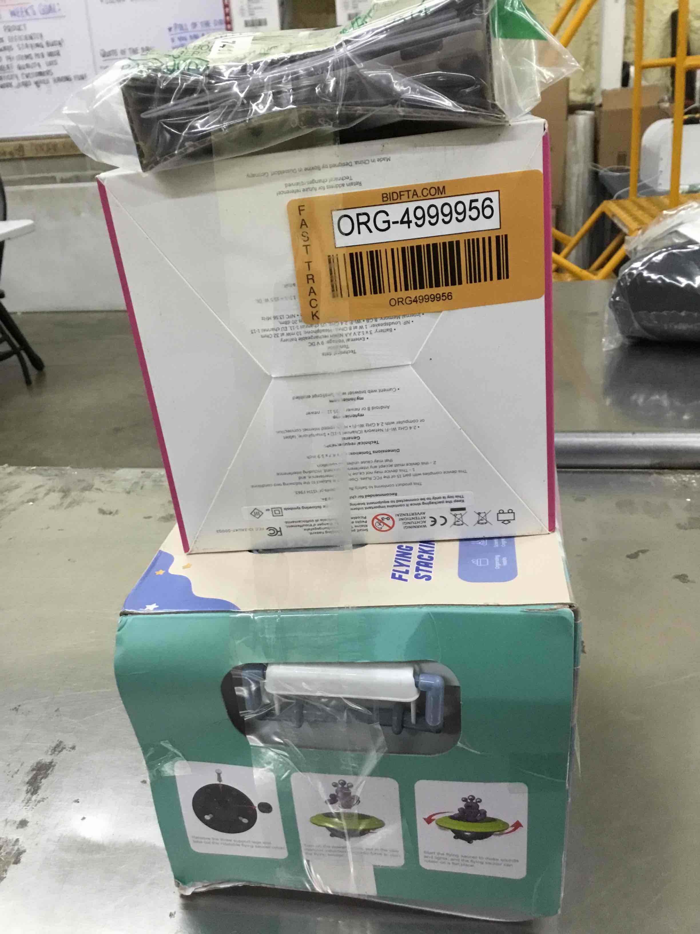 https://s3.amazonaws.com/lotting-images-prod/bidfta/ORG4999956_1696433032799.jpeg
