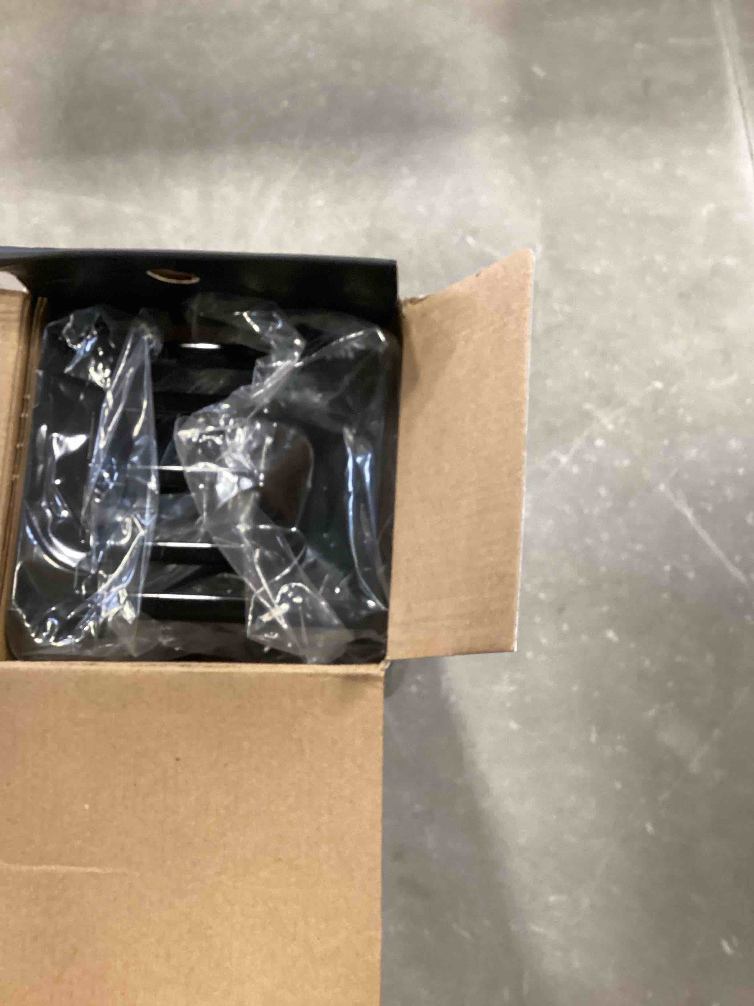 https://s3.amazonaws.com/lotting-images-prod/bidfta/ORG5003162_1721652906467.jpeg