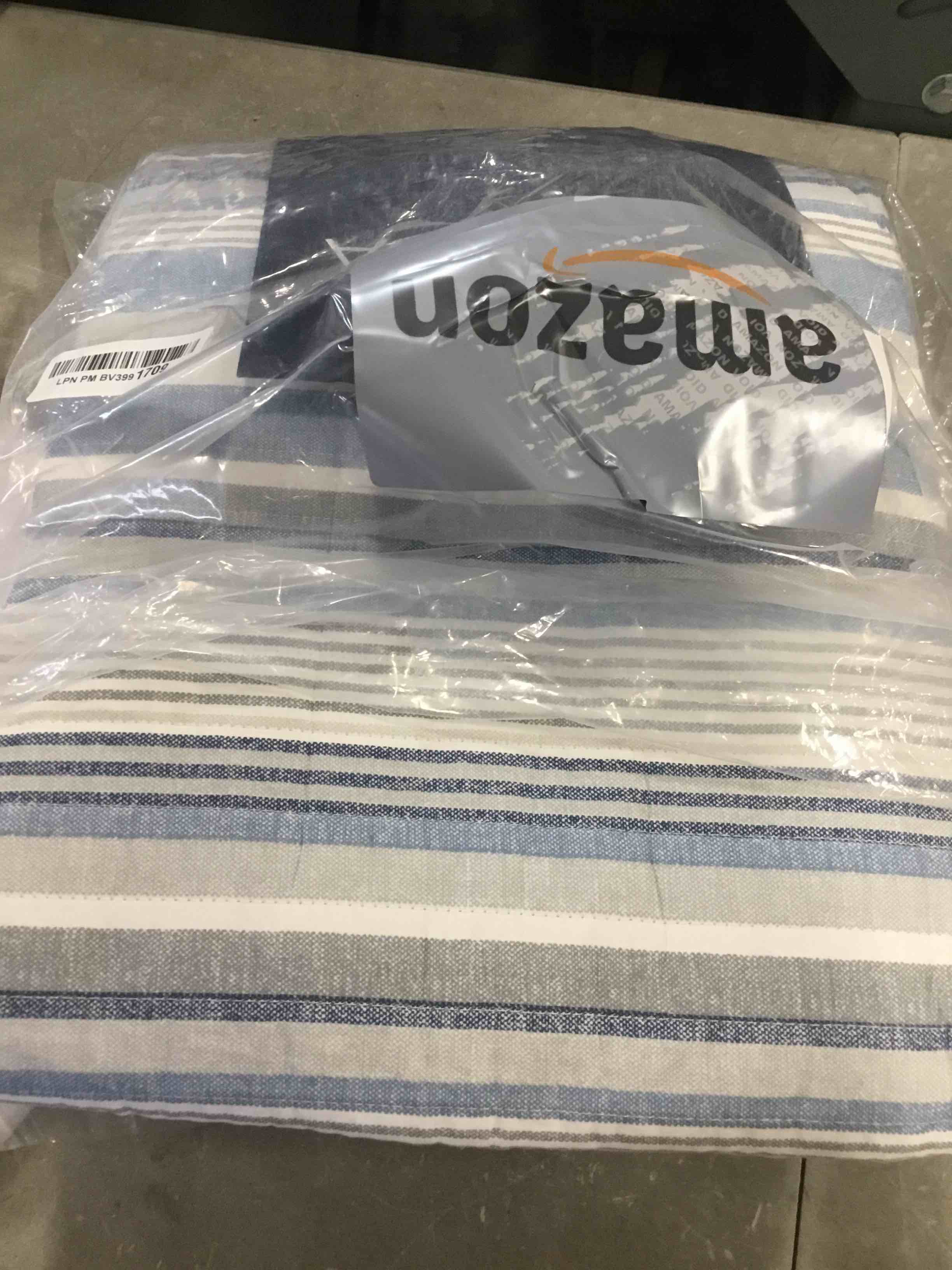 https://s3.amazonaws.com/lotting-images-prod/bidfta/ORG5003410_1721736838162.jpeg