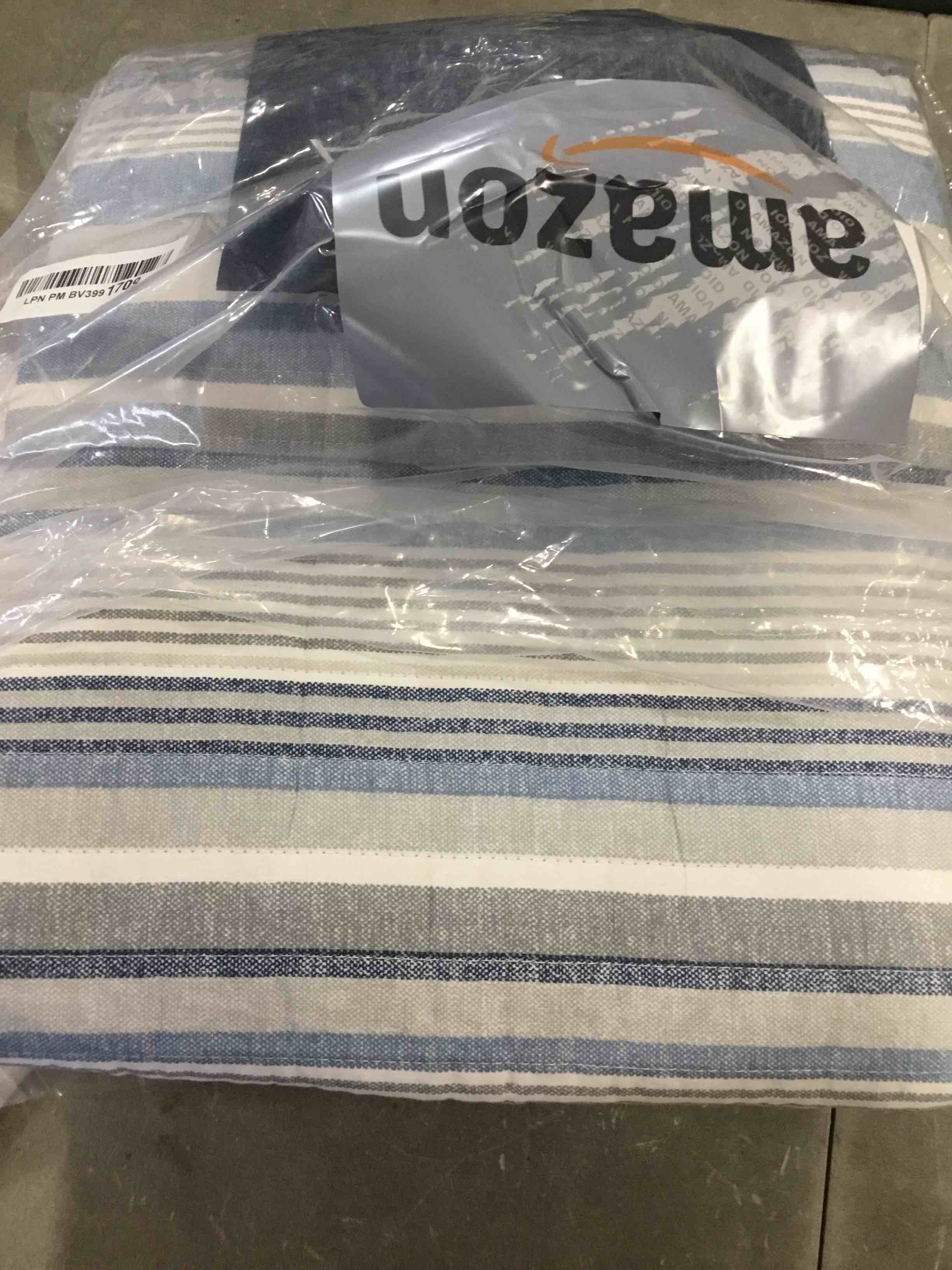 https://s3.amazonaws.com/lotting-images-prod/bidfta/ORG5003410_1721736840021.jpeg