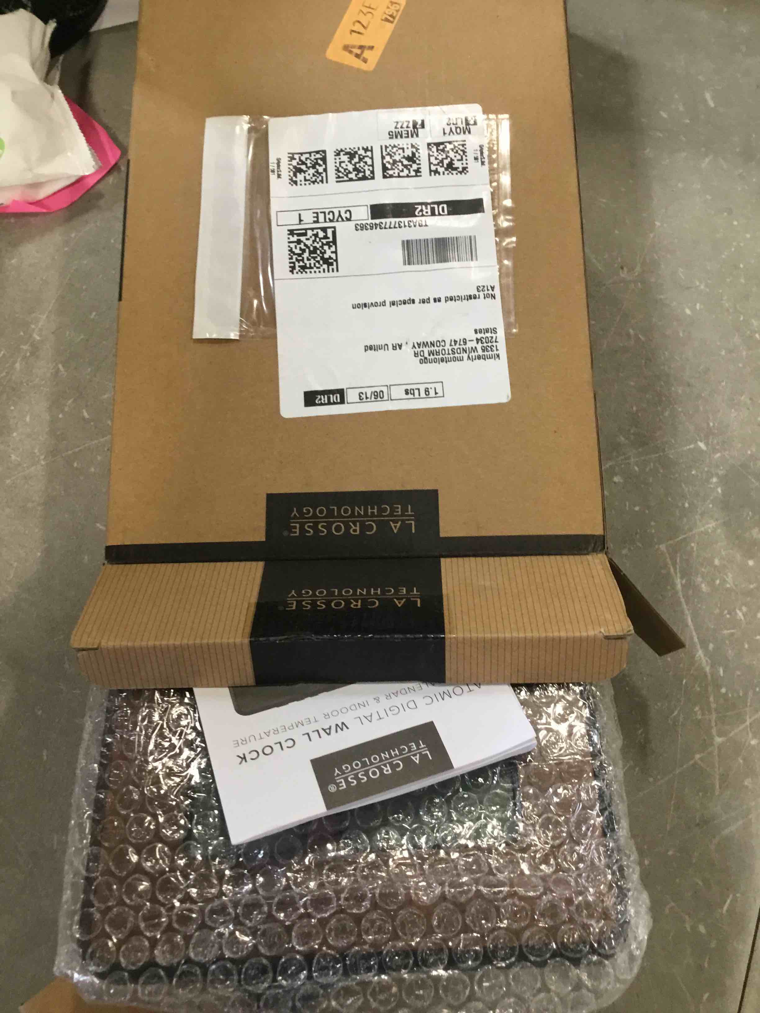 https://s3.amazonaws.com/lotting-images-prod/bidfta/ORG5003609_1721759233124.jpeg