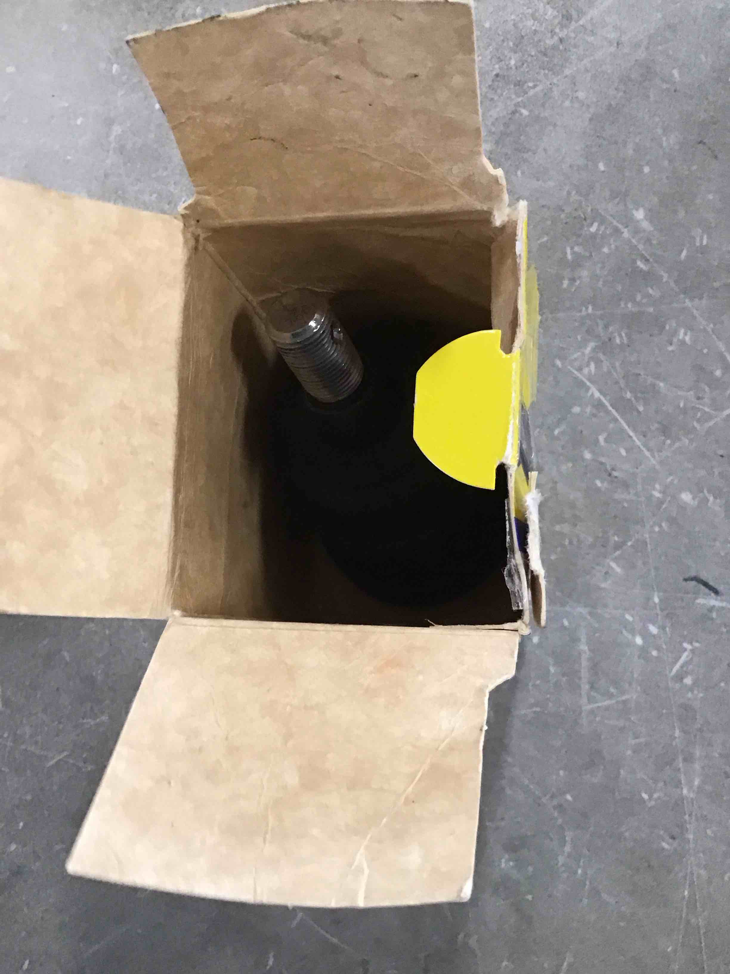 https://s3.amazonaws.com/lotting-images-prod/bidfta/ORG5004017_1721922033804.jpeg