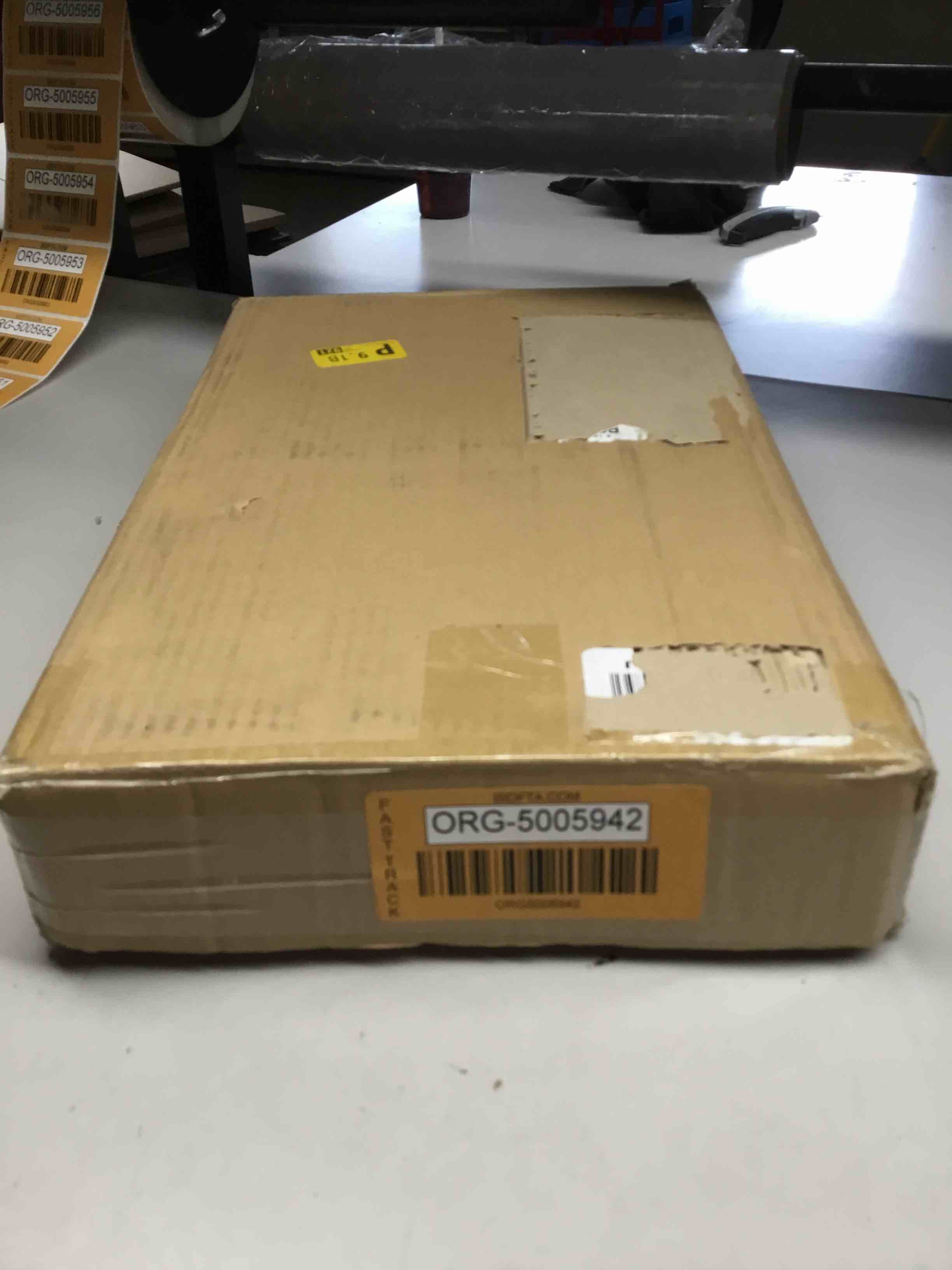 https://s3.amazonaws.com/lotting-images-prod/bidfta/ORG5005942_1711380121418.jpeg