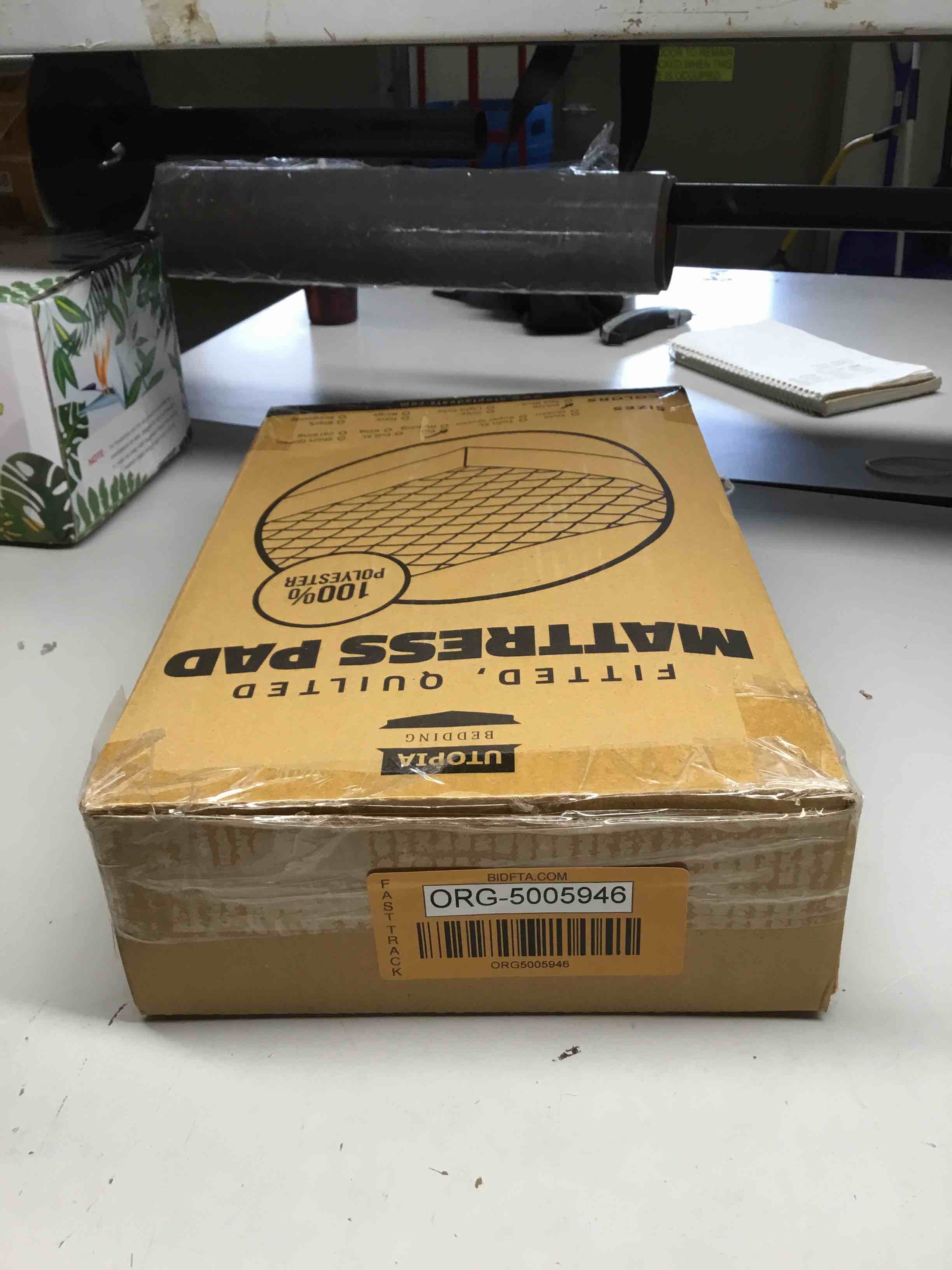 https://s3.amazonaws.com/lotting-images-prod/bidfta/ORG5005946_1711380960683.jpeg