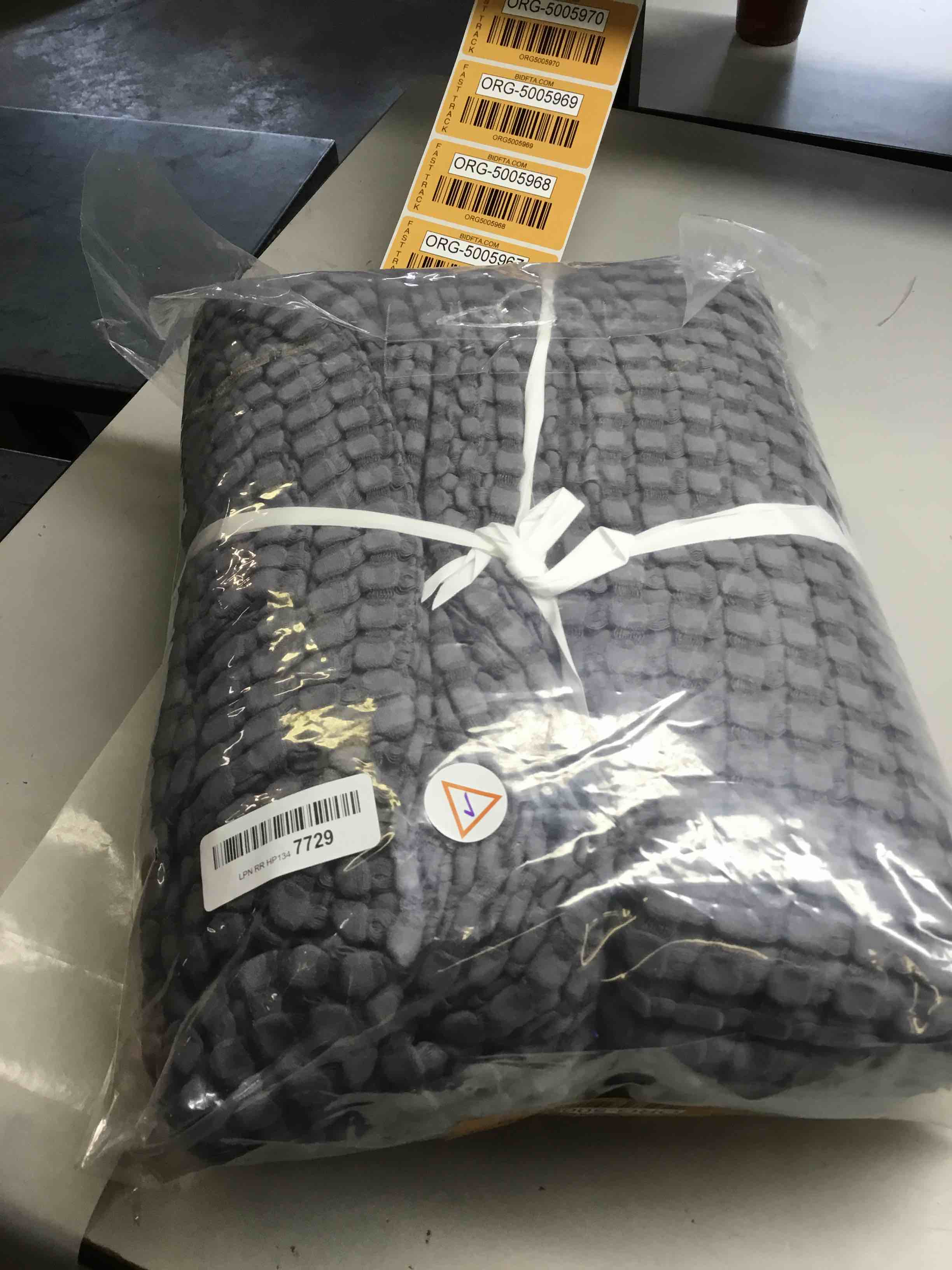https://s3.amazonaws.com/lotting-images-prod/bidfta/ORG5005961_1711388140697.jpeg