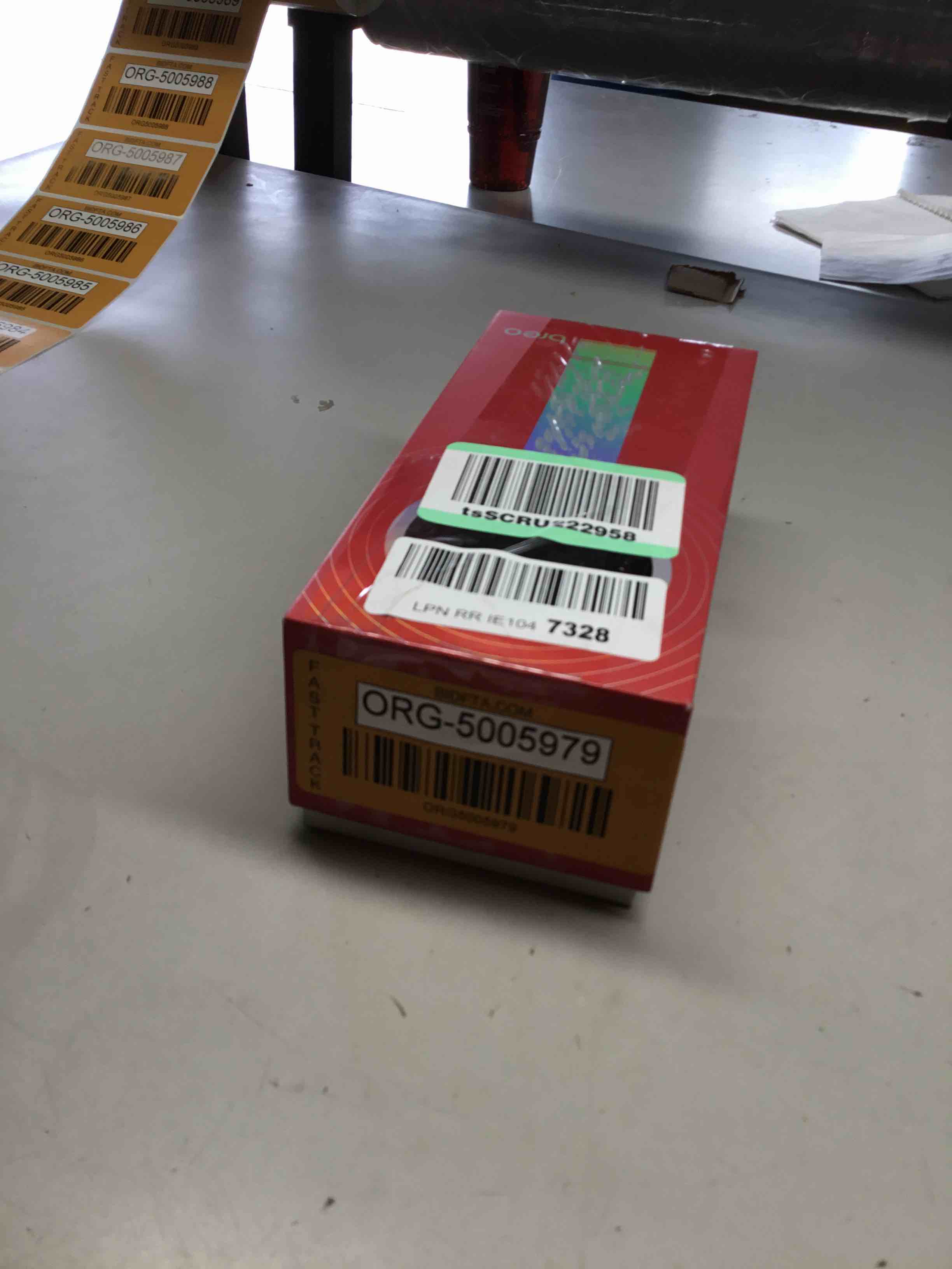 https://s3.amazonaws.com/lotting-images-prod/bidfta/ORG5005979_1711391532607.jpeg