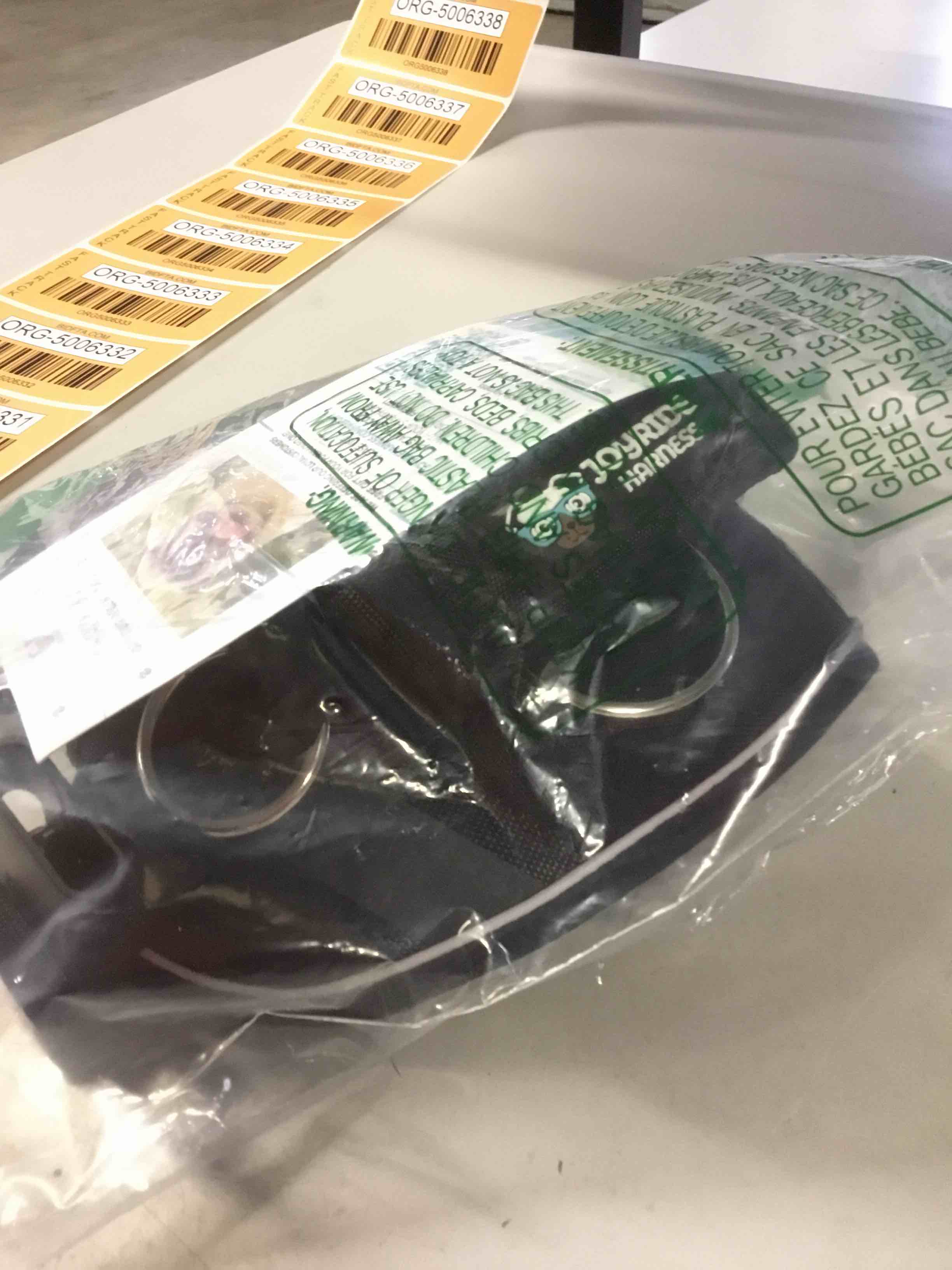 https://s3.amazonaws.com/lotting-images-prod/bidfta/ORG5006326_1712066613000.jpeg