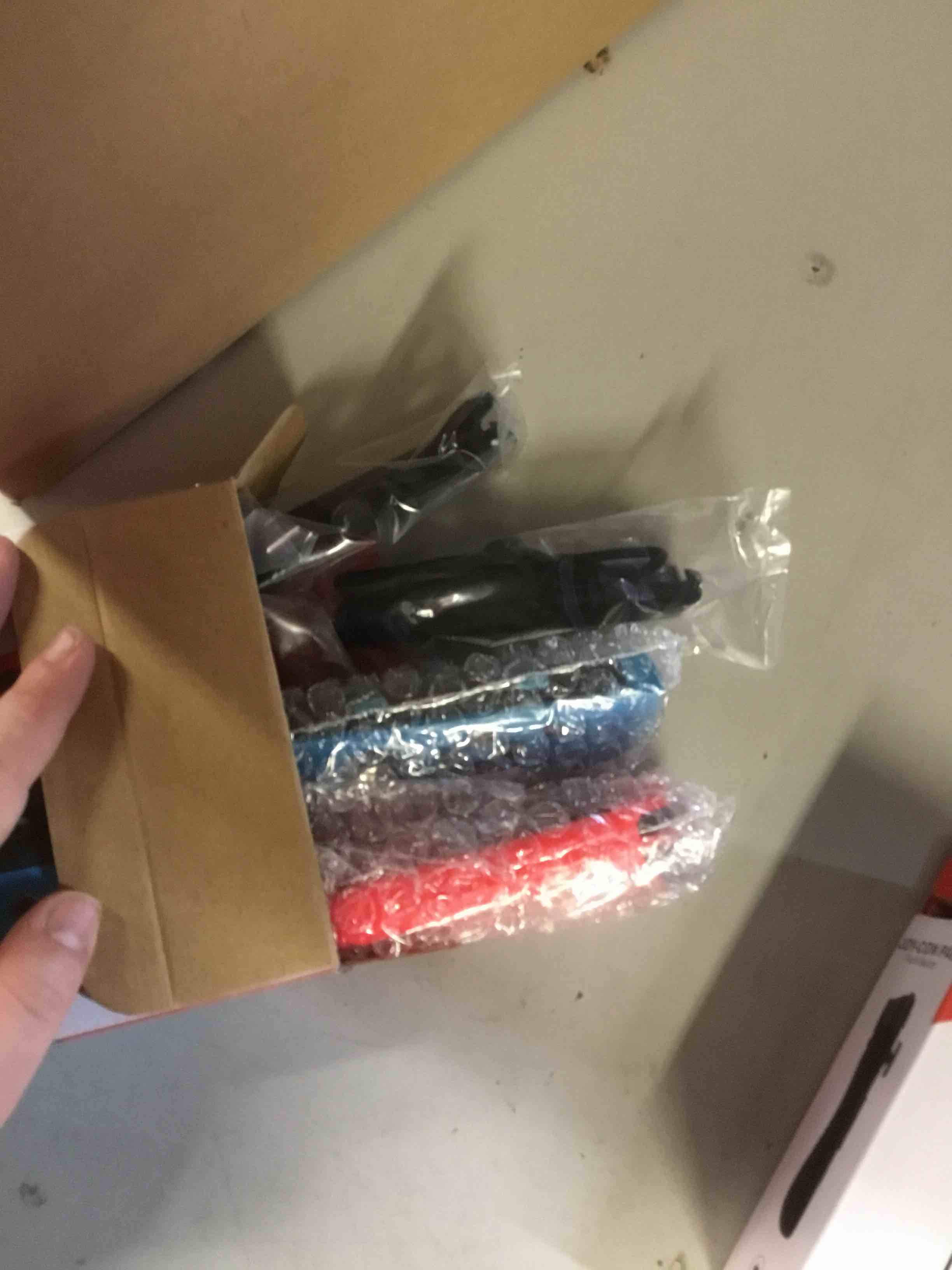 https://s3.amazonaws.com/lotting-images-prod/bidfta/ORG5006344_1712069395952.jpeg