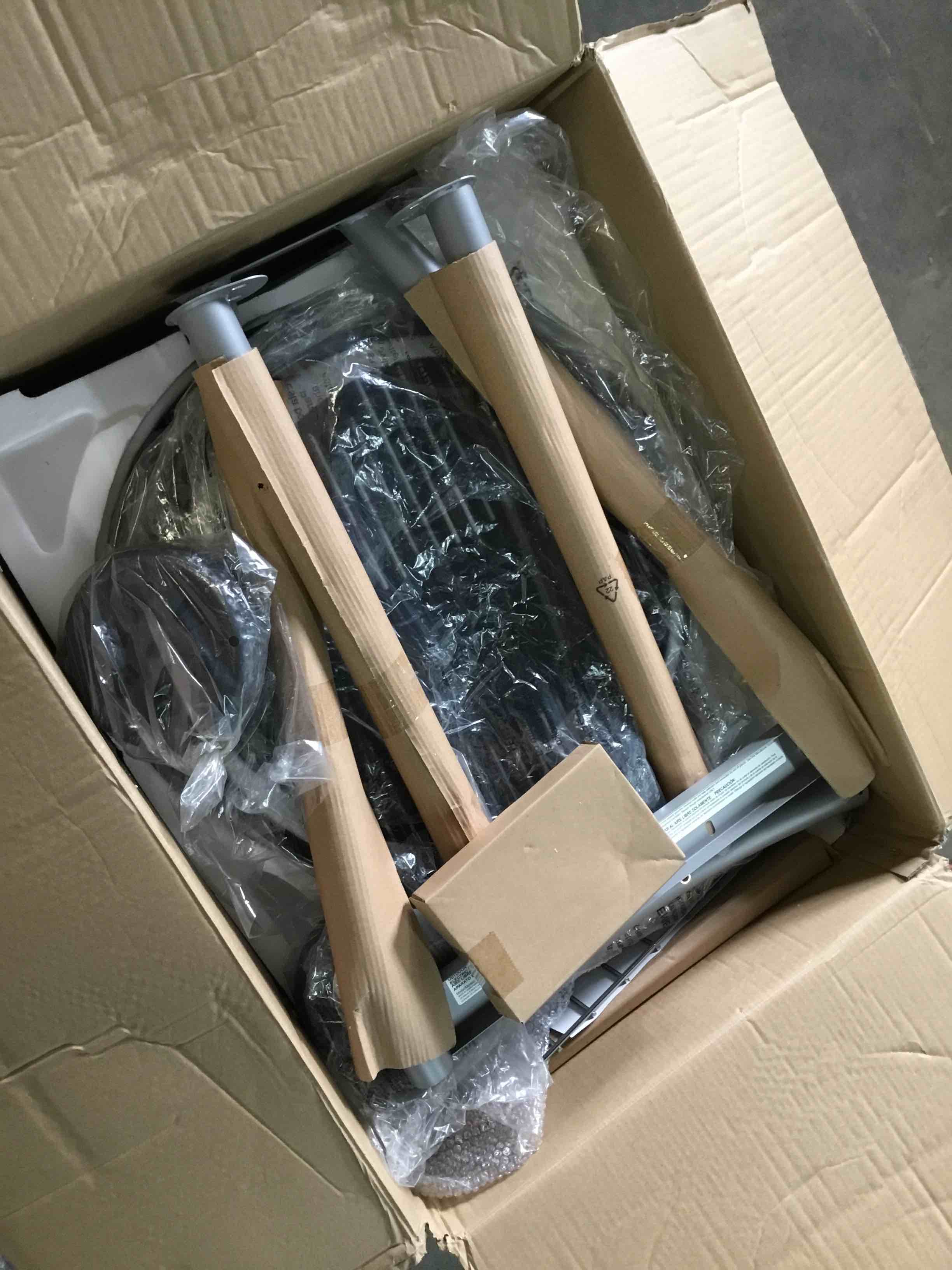 https://s3.amazonaws.com/lotting-images-prod/bidfta/ORG5007744_1707232178179.jpeg