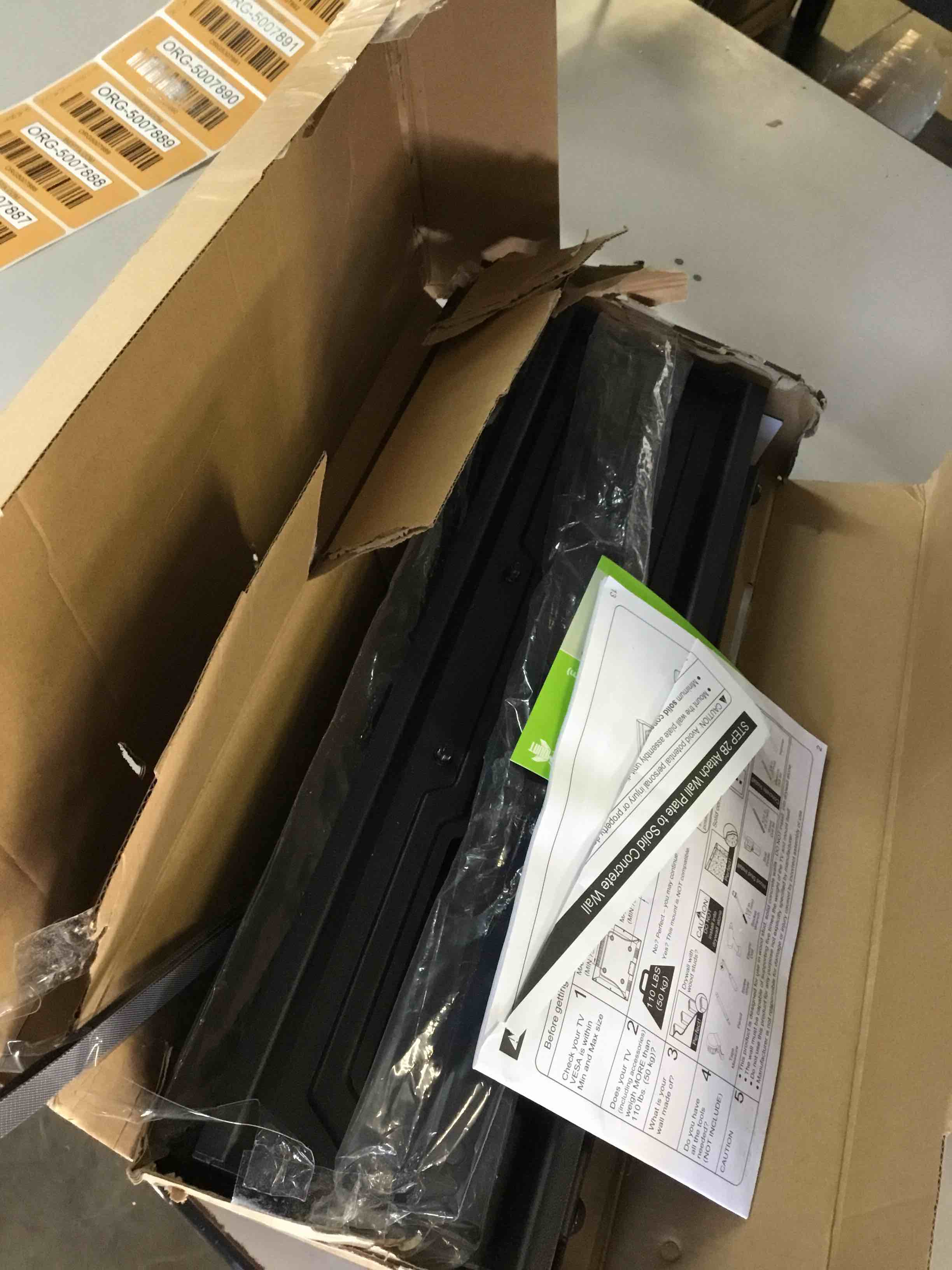 https://s3.amazonaws.com/lotting-images-prod/bidfta/ORG5007885_1708008714127.jpeg