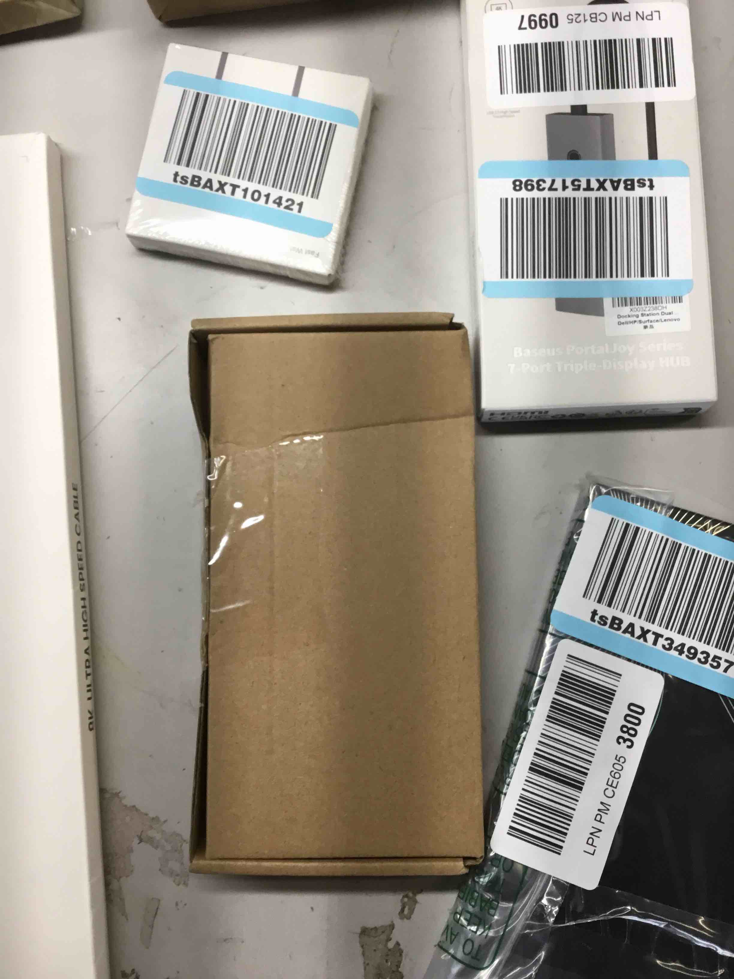 https://s3.amazonaws.com/lotting-images-prod/bidfta/ORG5008147_1709836639228.jpeg