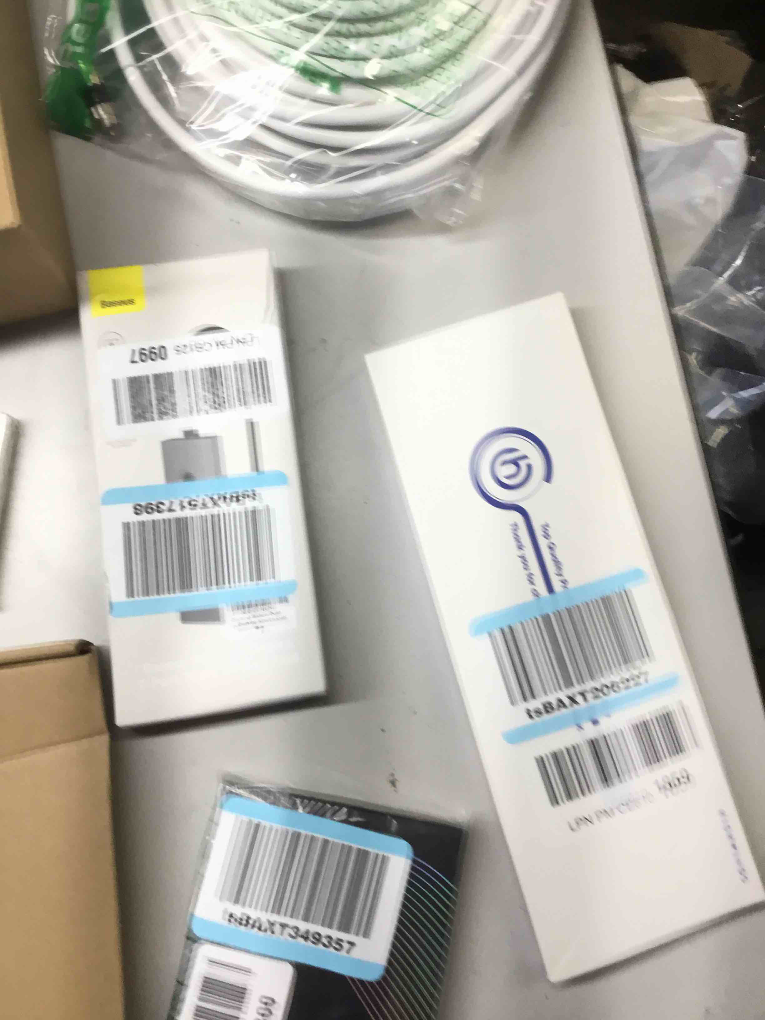 https://s3.amazonaws.com/lotting-images-prod/bidfta/ORG5008147_1709836640954.jpeg