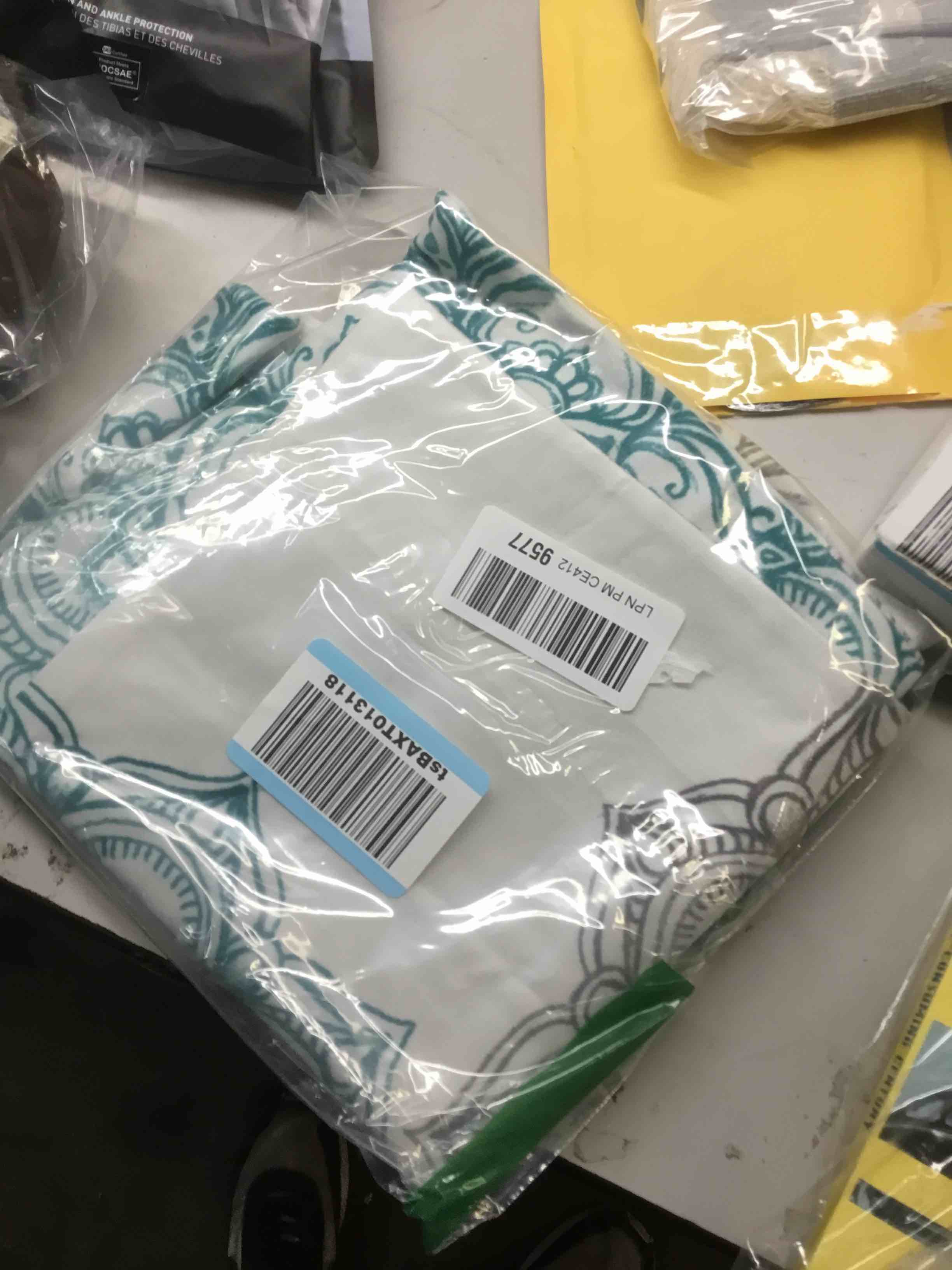 https://s3.amazonaws.com/lotting-images-prod/bidfta/ORG5008157_1709839496975.jpeg