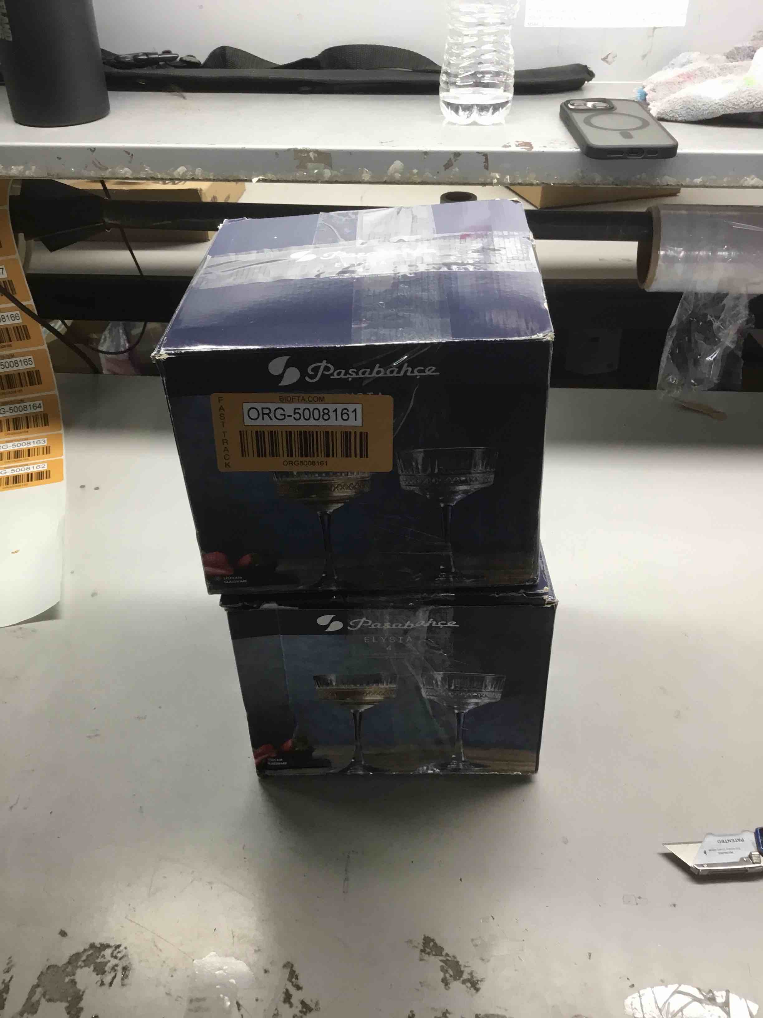 https://s3.amazonaws.com/lotting-images-prod/bidfta/ORG5008161_1709840618151.jpeg