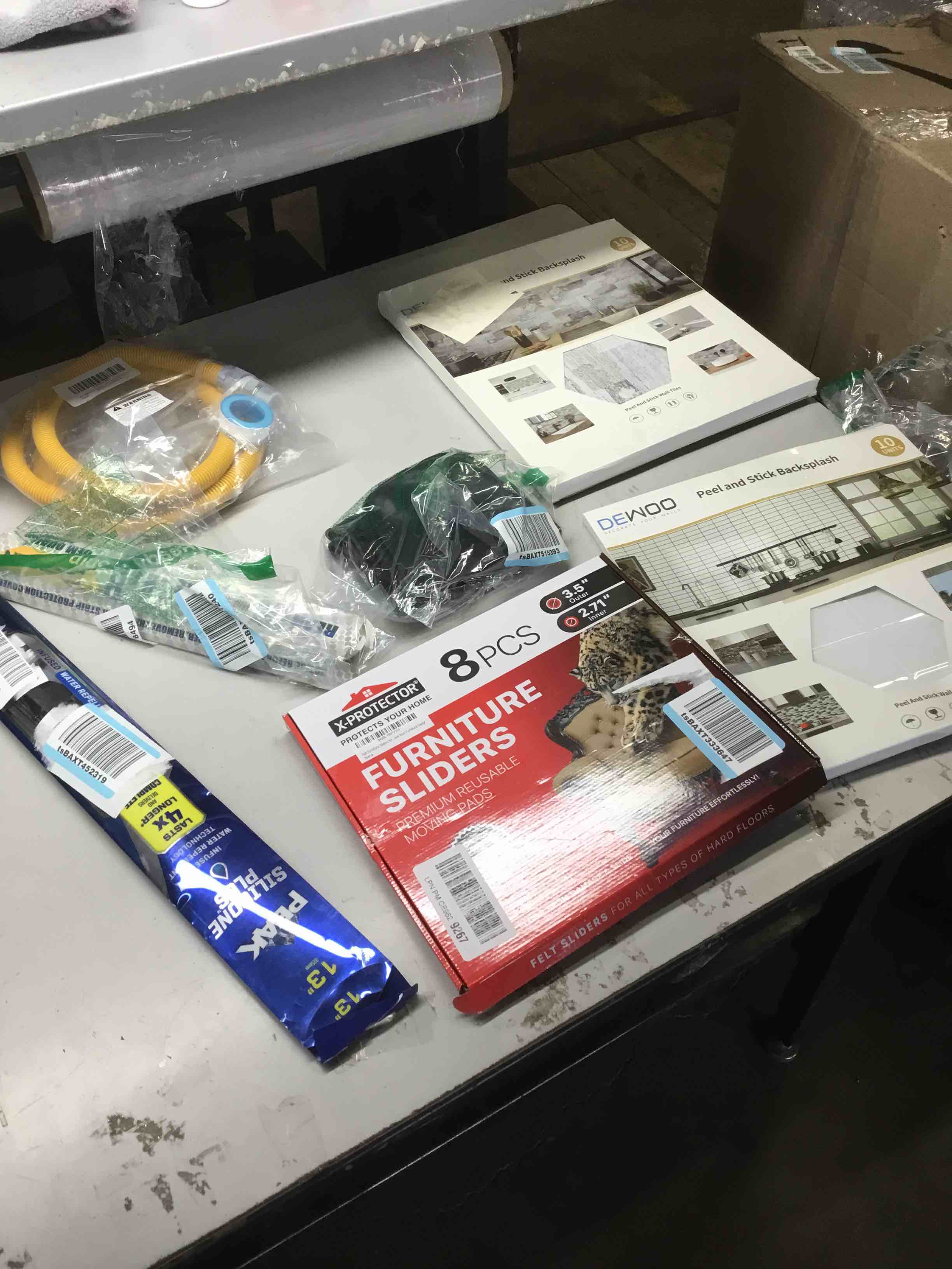 https://s3.amazonaws.com/lotting-images-prod/bidfta/ORG5008163_1709840997502.jpeg