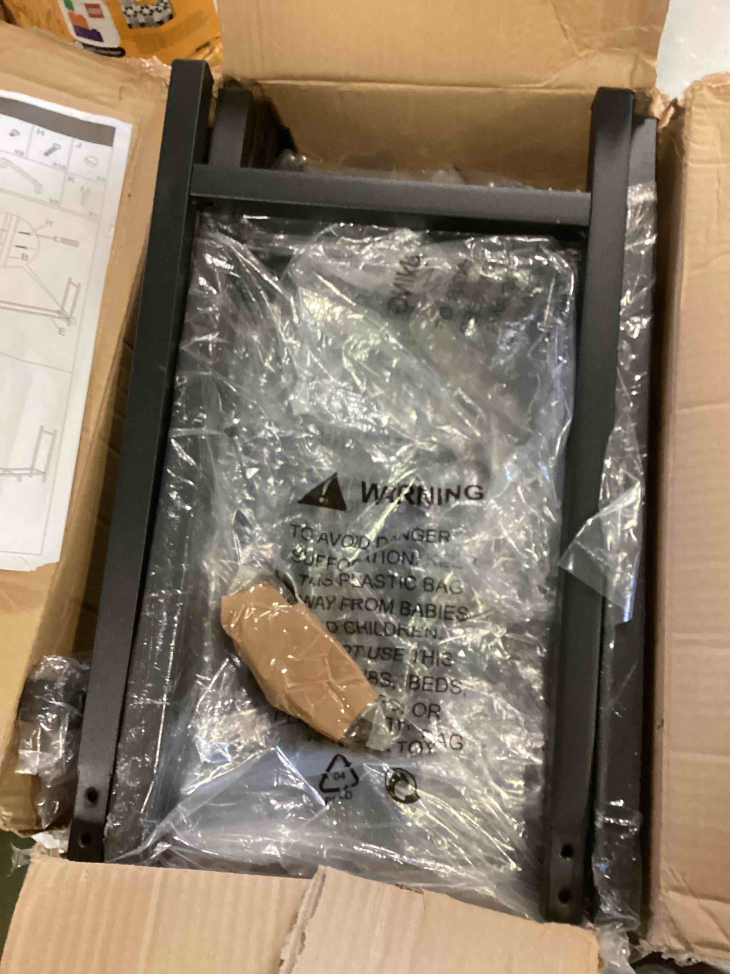 https://s3.amazonaws.com/lotting-images-prod/bidfta/ORG5009657_1721394539705.jpeg