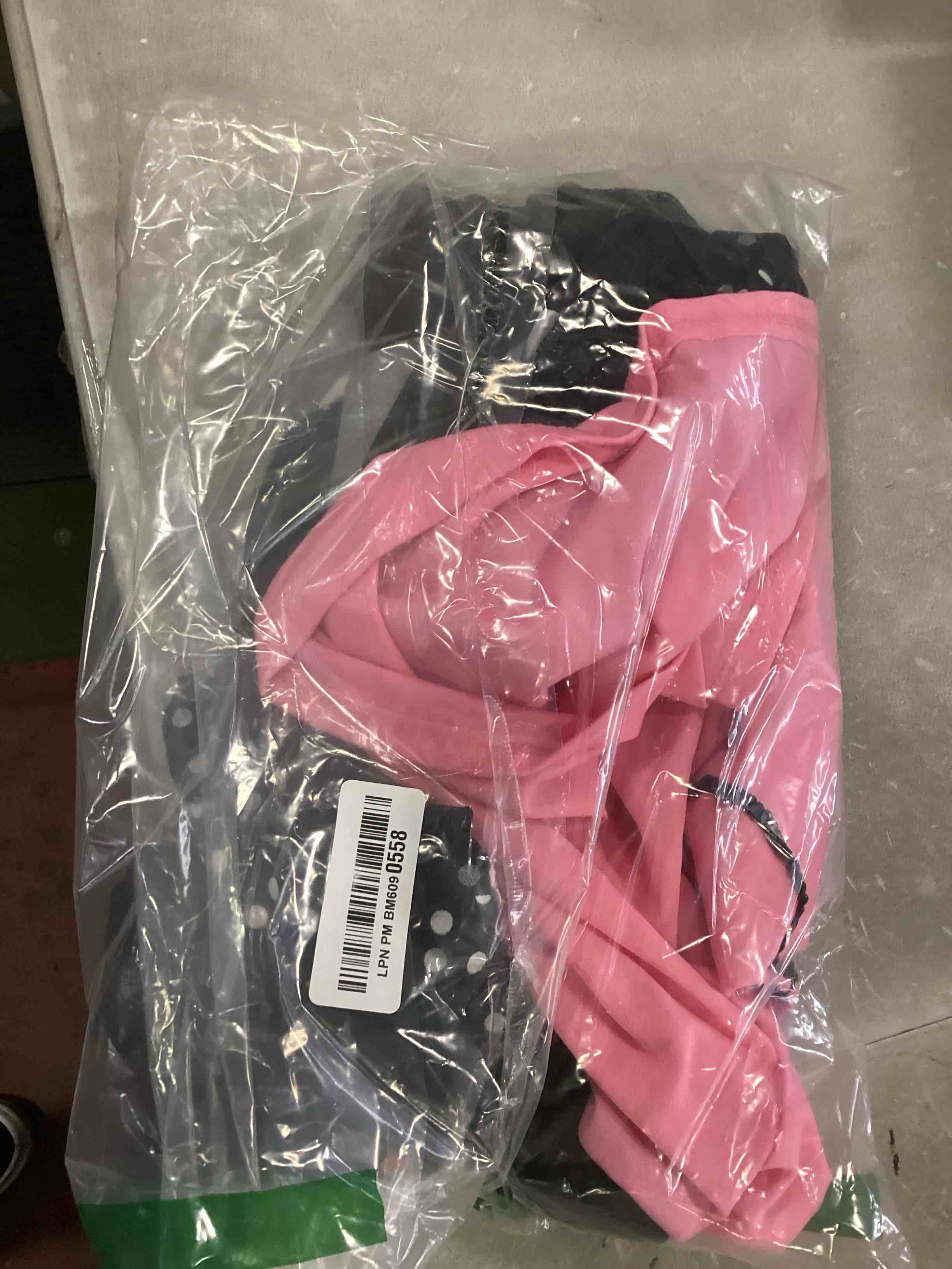 https://s3.amazonaws.com/lotting-images-prod/bidfta/ORG5009965_1721655961181.jpeg
