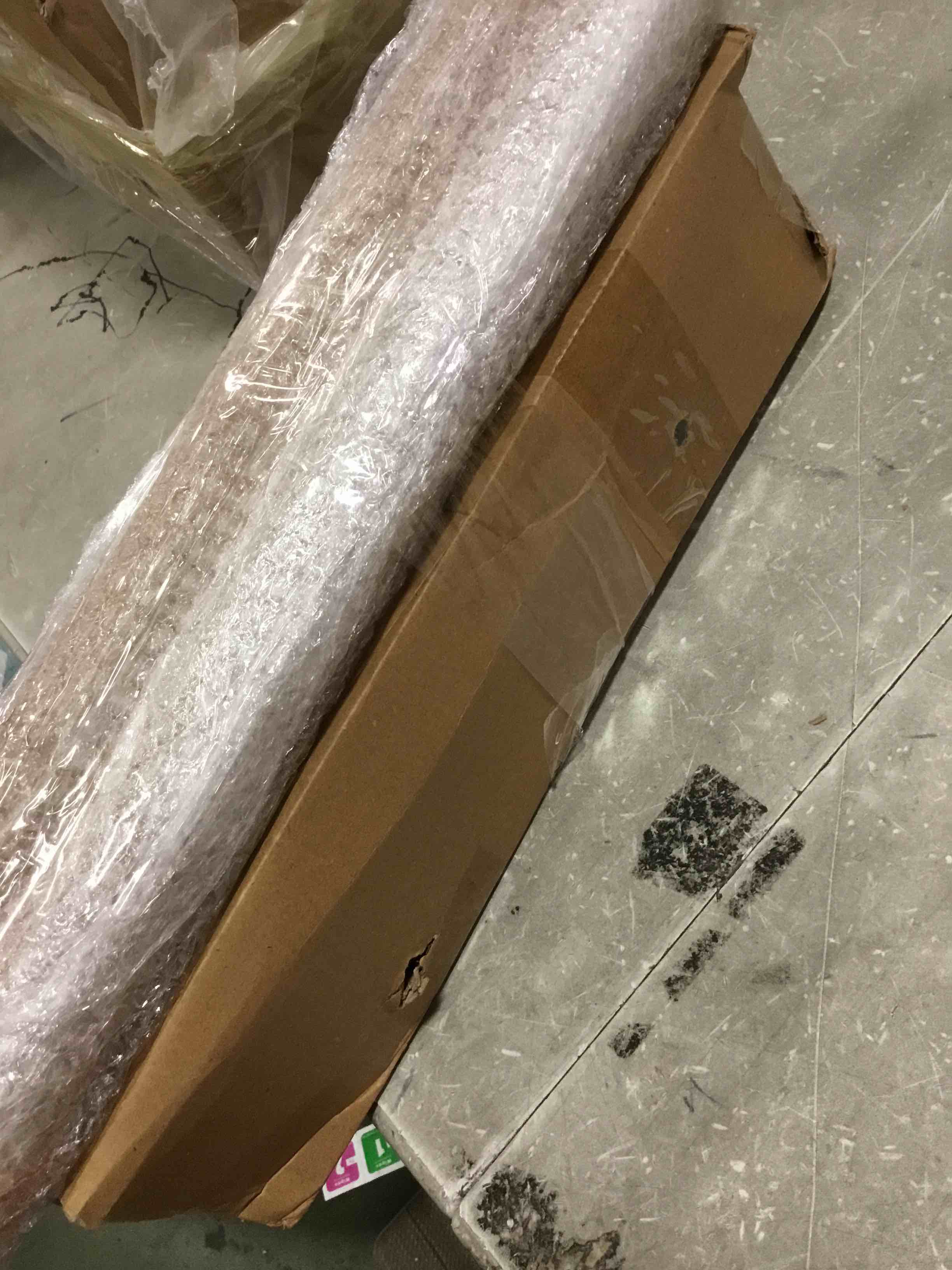 https://s3.amazonaws.com/lotting-images-prod/bidfta/ORG5010419_1721764321460.jpeg