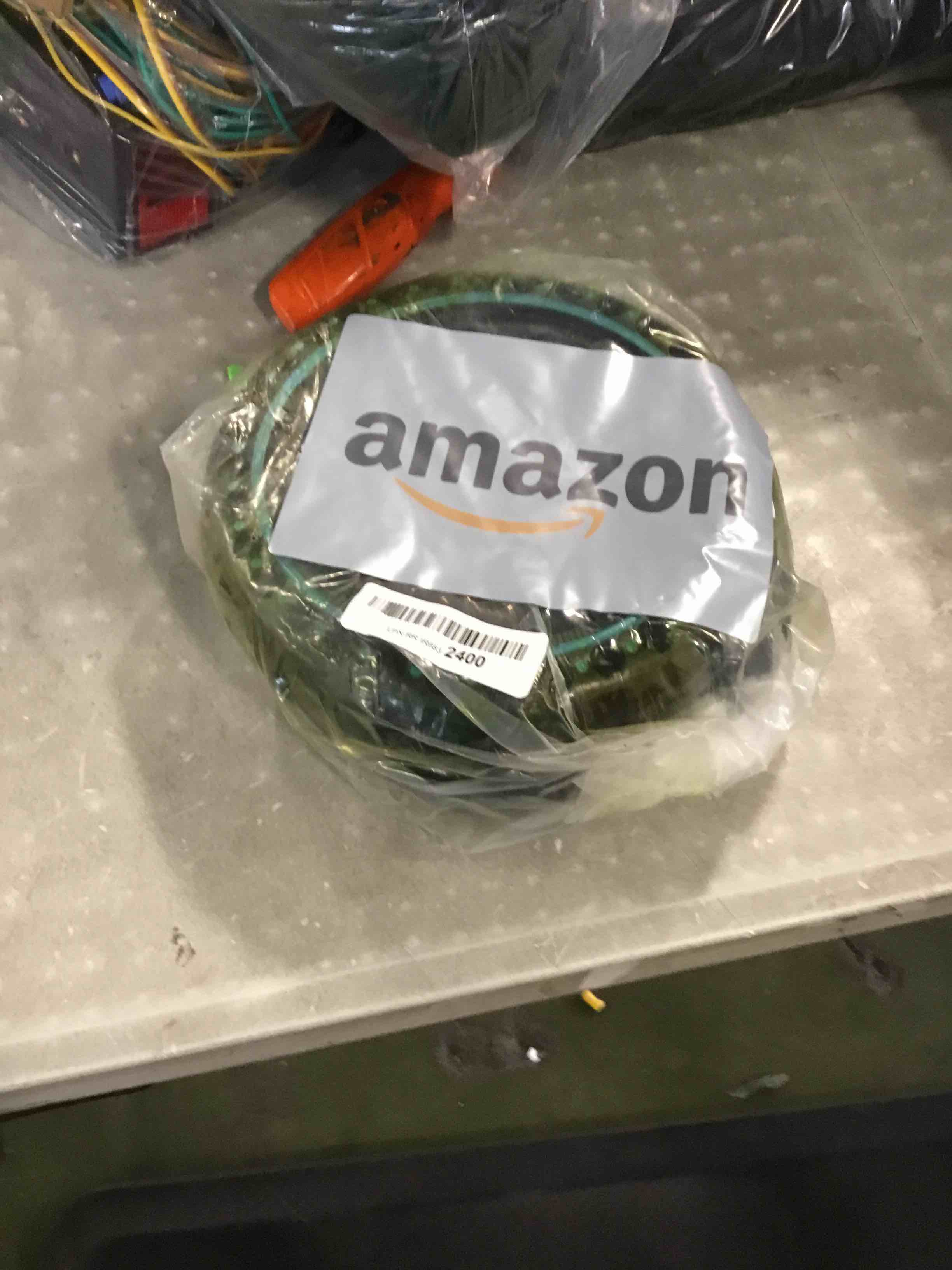 https://s3.amazonaws.com/lotting-images-prod/bidfta/ORG5010449_1720717584319.jpeg