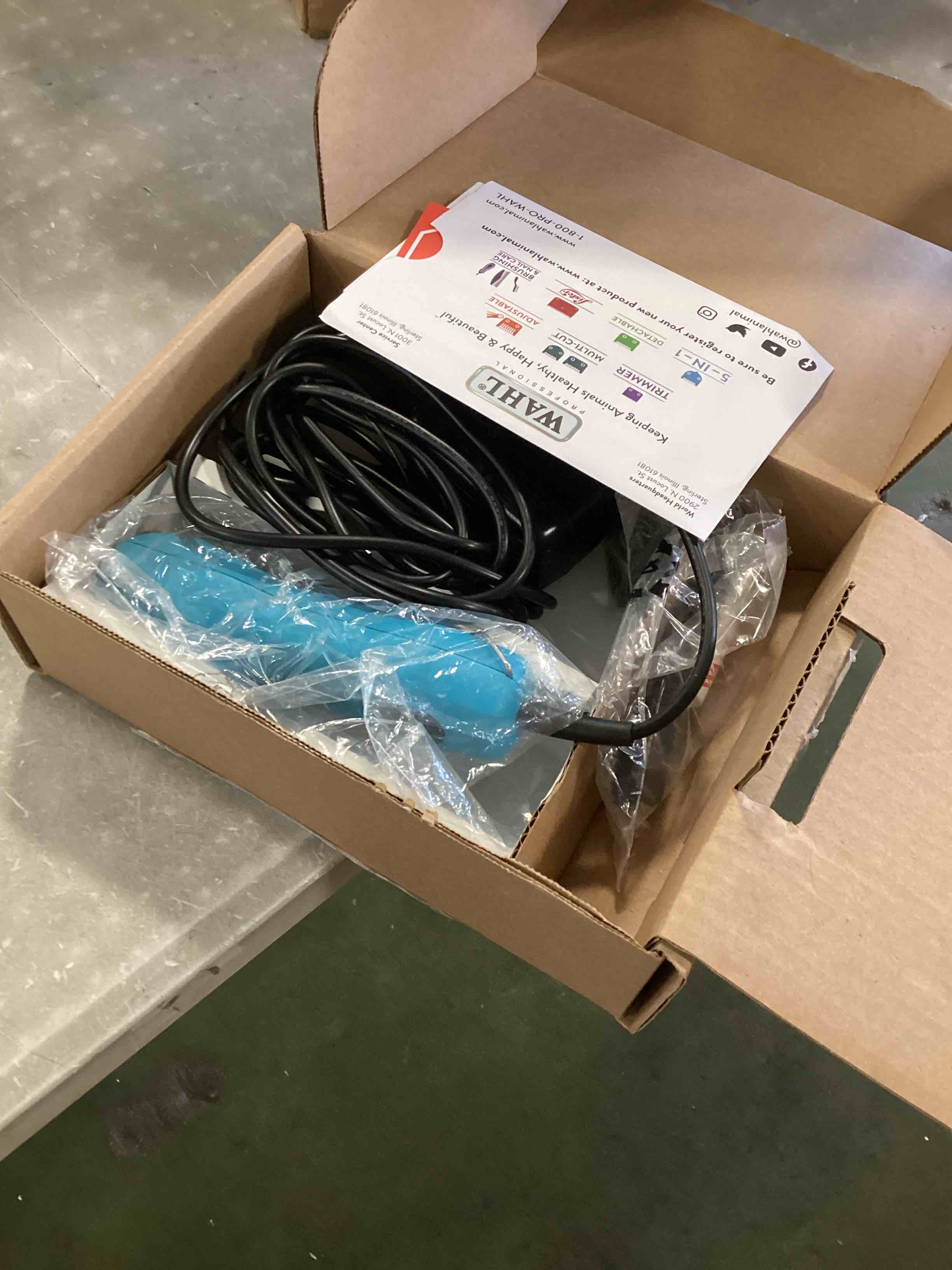 https://s3.amazonaws.com/lotting-images-prod/bidfta/ORG5010993_1721152042557.jpeg