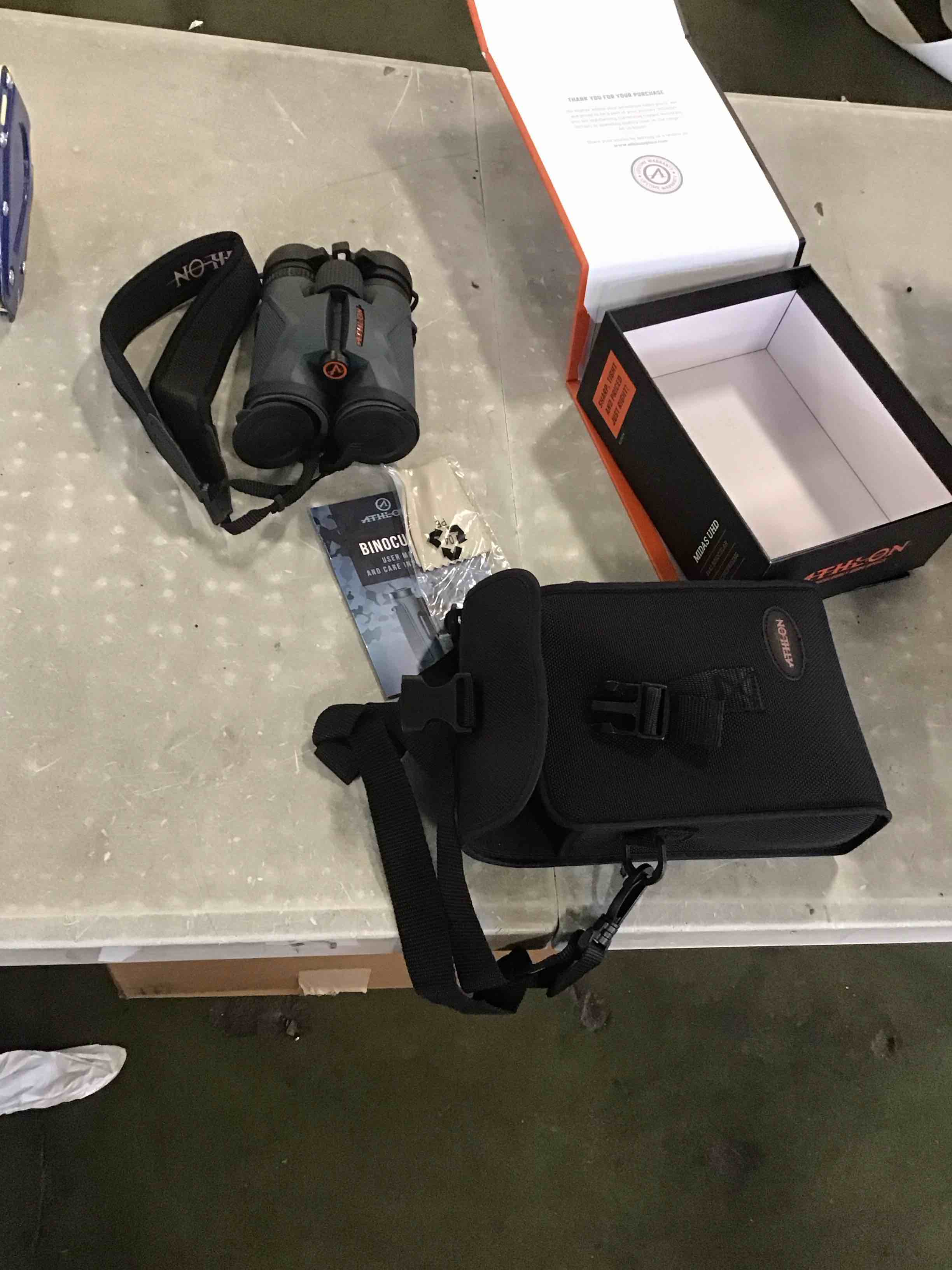 https://s3.amazonaws.com/lotting-images-prod/bidfta/ORG5011123_1721230193353.jpeg