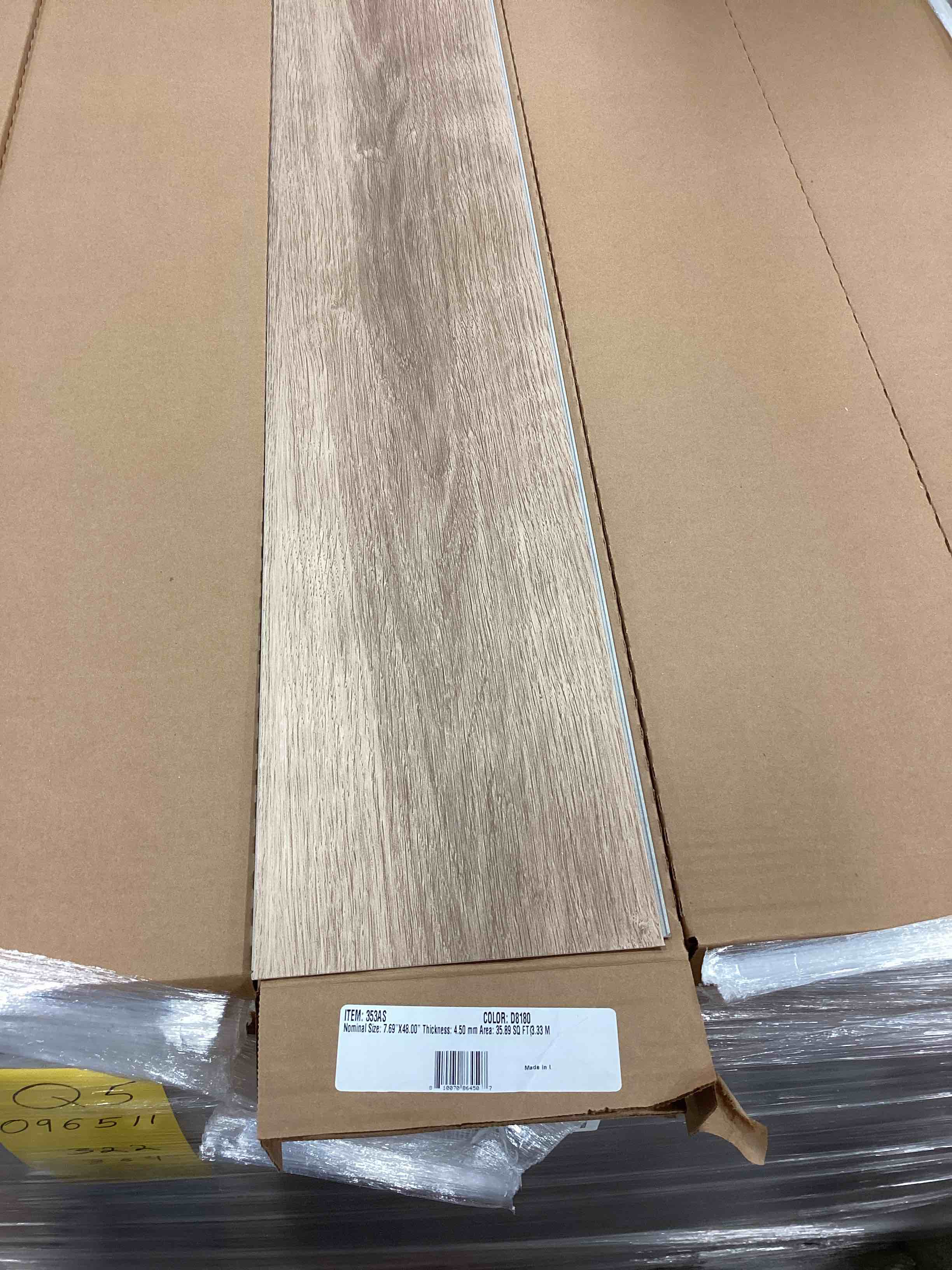 28 boxes 1,004.92 sq ft 7.69x48 4.5 mm vinyl flooring with attached pad your bid per sq ft 