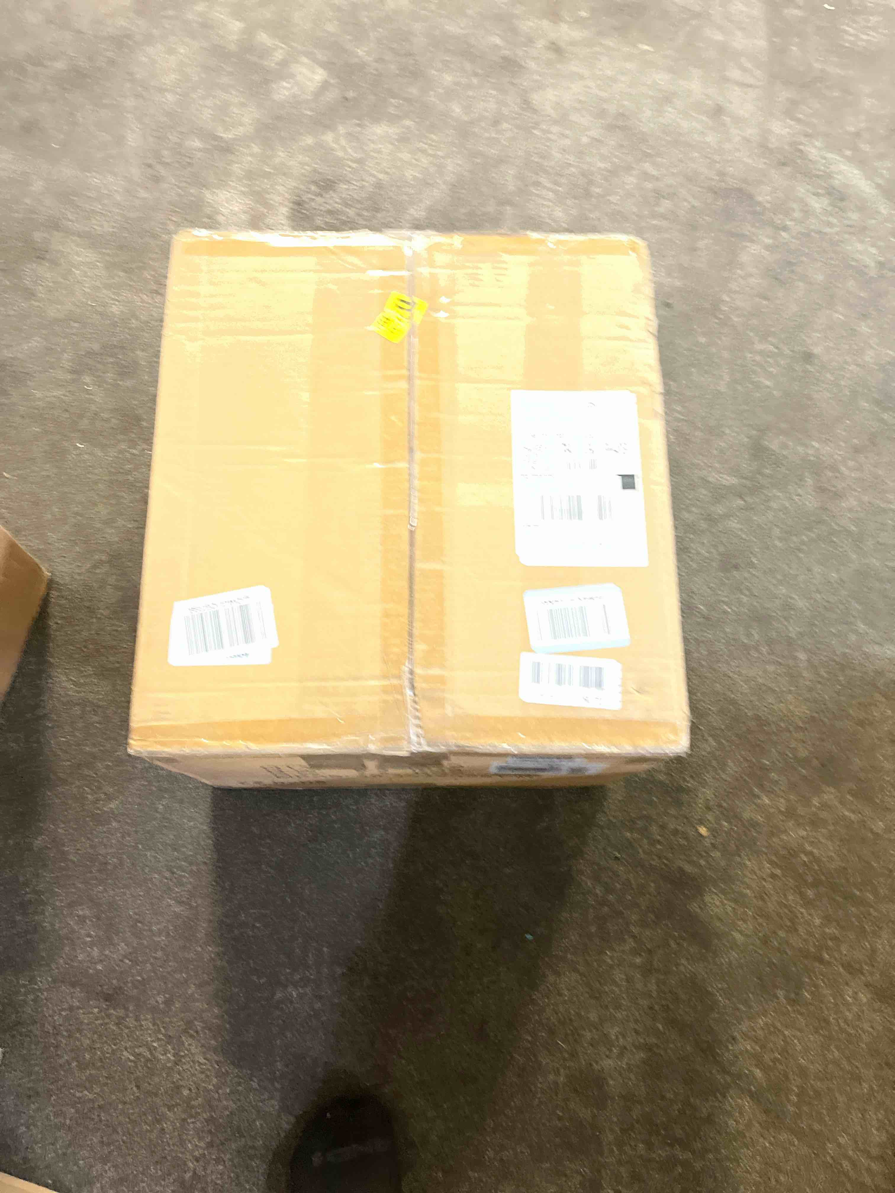 https://s3.amazonaws.com/lotting-images-prod/bidfta/ORG5019604_1755562533706.jpeg