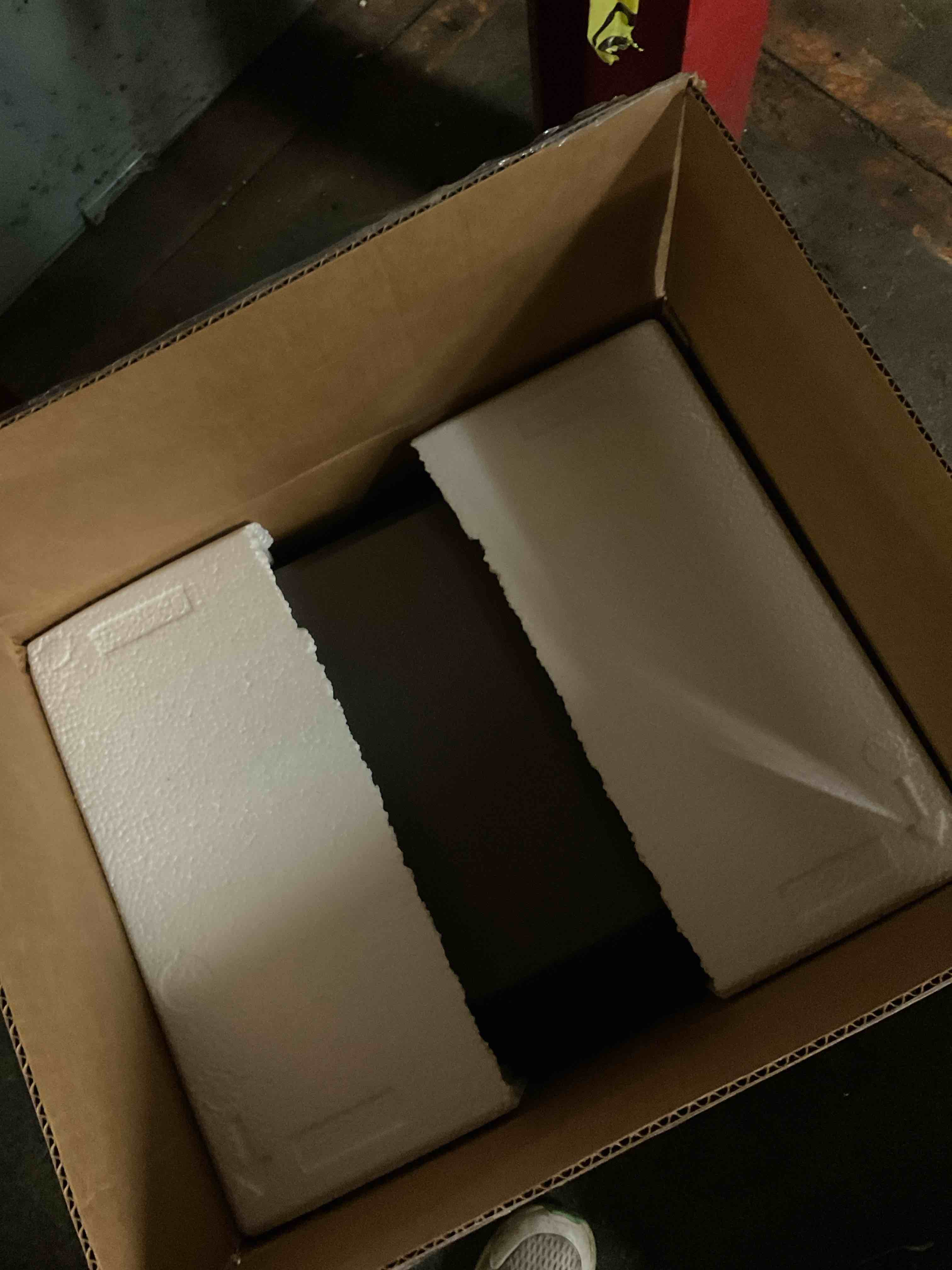 https://s3.amazonaws.com/lotting-images-prod/bidfta/ORG5019730_1755735967044.jpeg