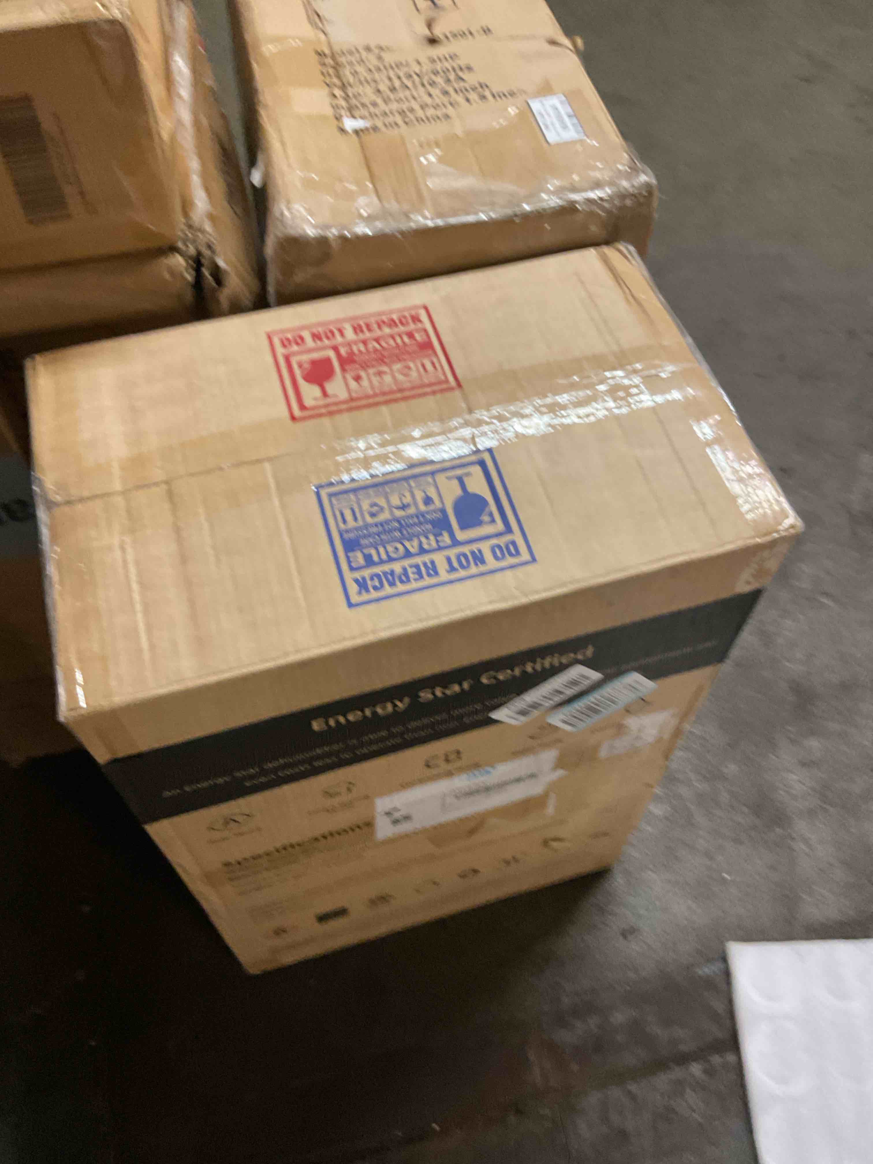 https://s3.amazonaws.com/lotting-images-prod/bidfta/ORG5019734_1755736154732.jpeg