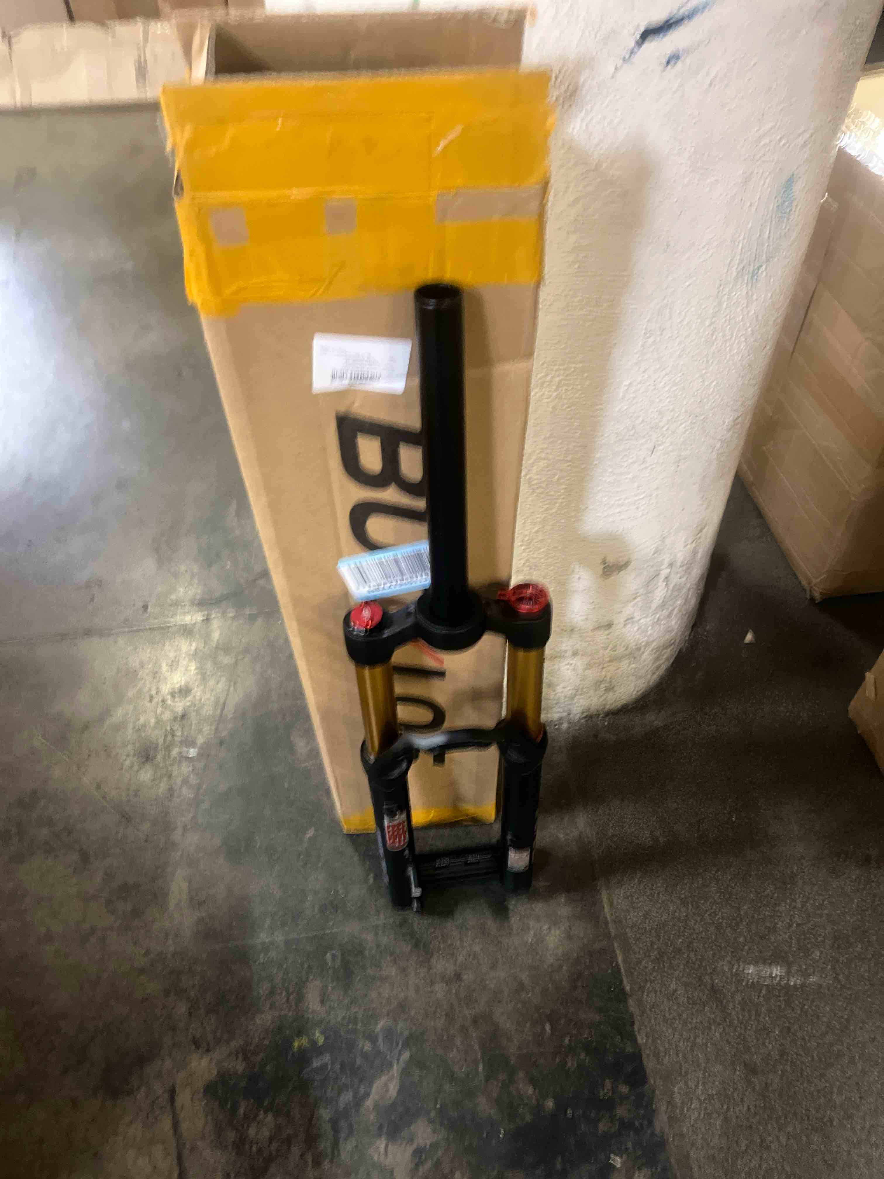 https://s3.amazonaws.com/lotting-images-prod/bidfta/ORG5019773_1756335286486.jpeg