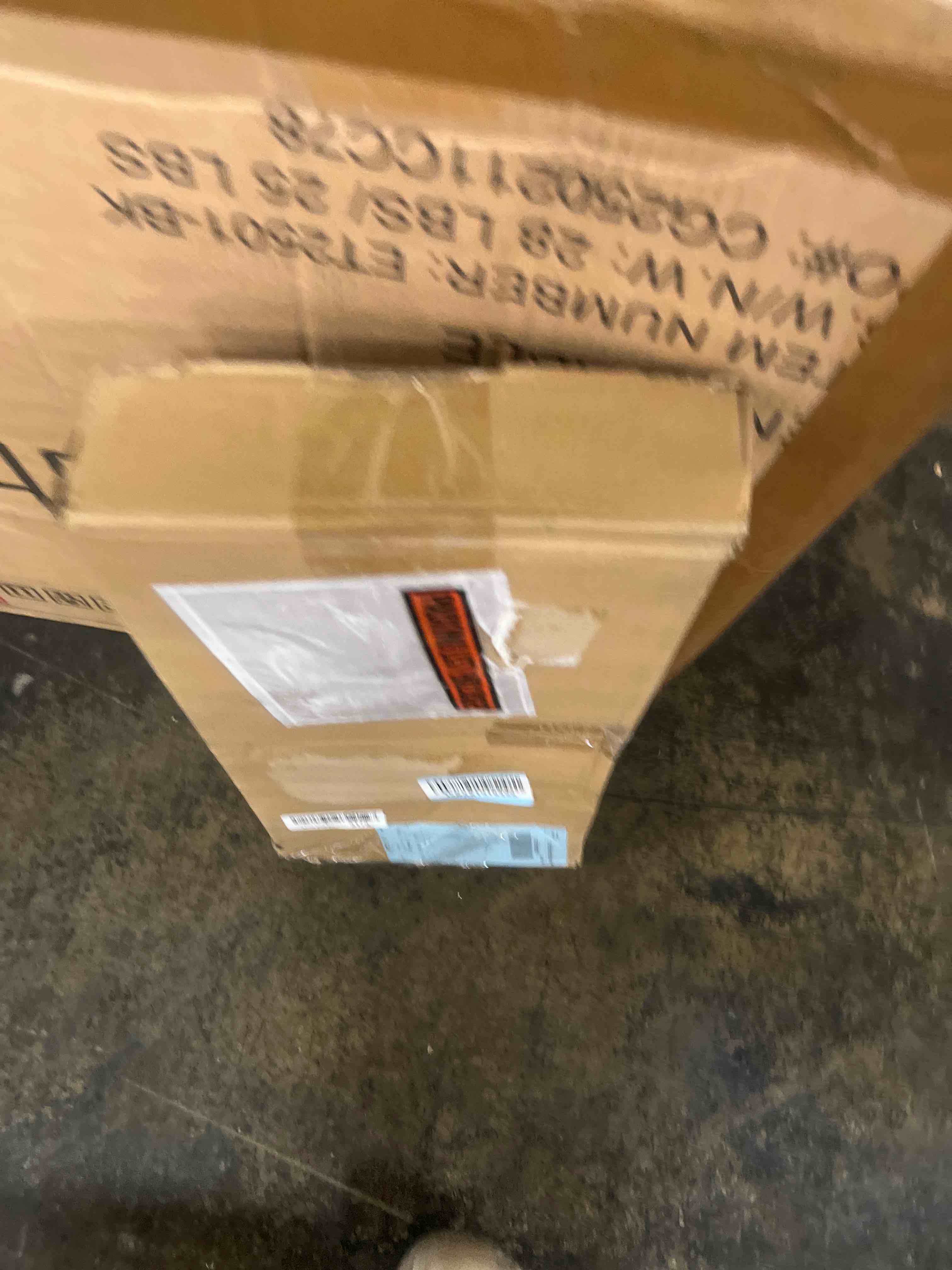 https://s3.amazonaws.com/lotting-images-prod/bidfta/ORG5019781_1756334817440.jpeg