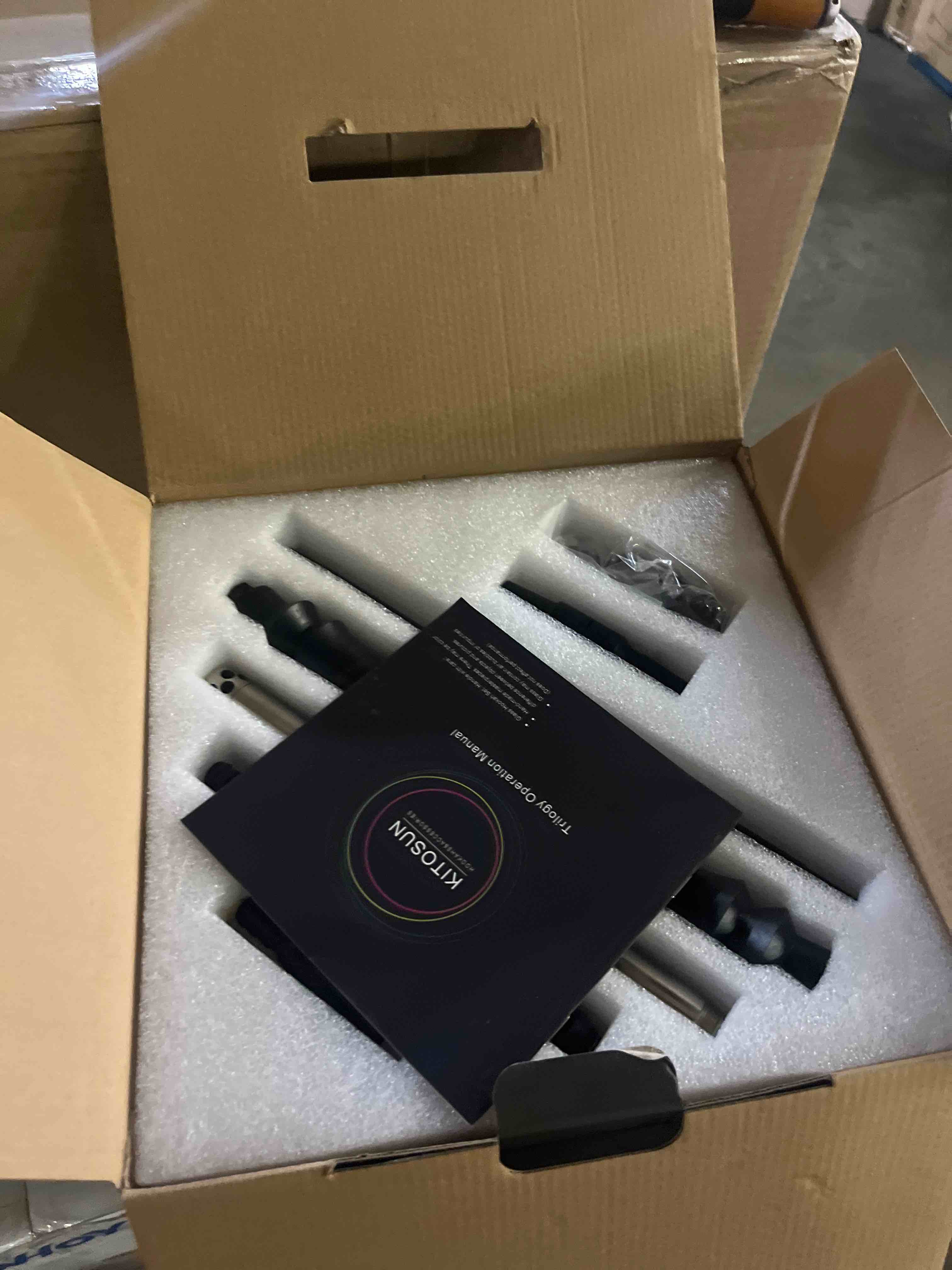 https://s3.amazonaws.com/lotting-images-prod/bidfta/ORG5019804_1756334792430.jpeg