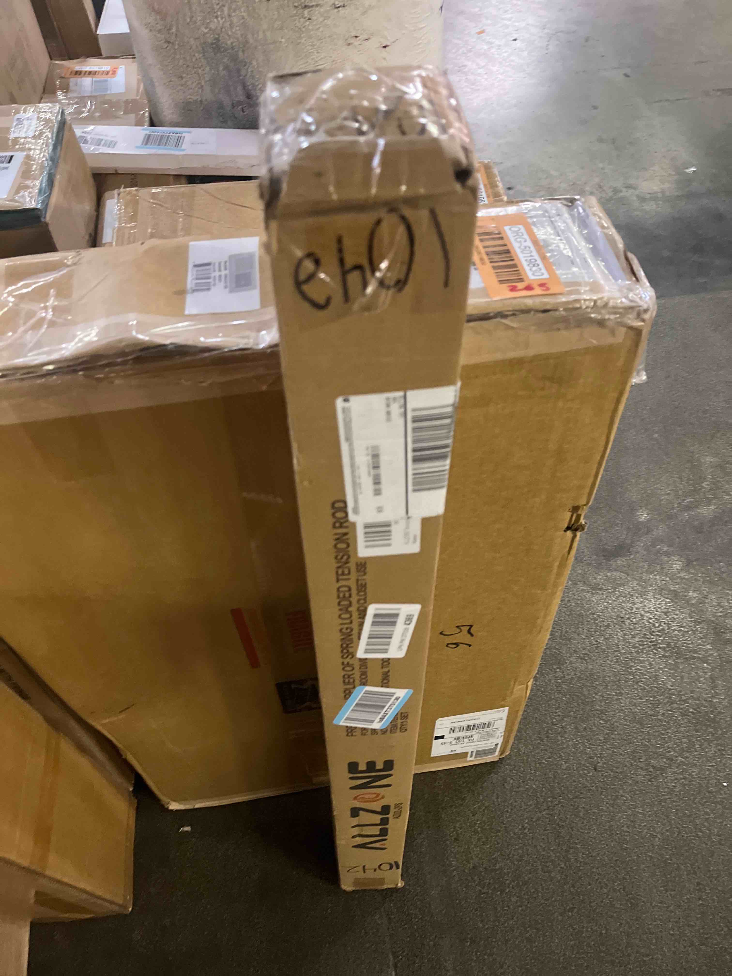 https://s3.amazonaws.com/lotting-images-prod/bidfta/ORG5019852_1756337126043.jpeg