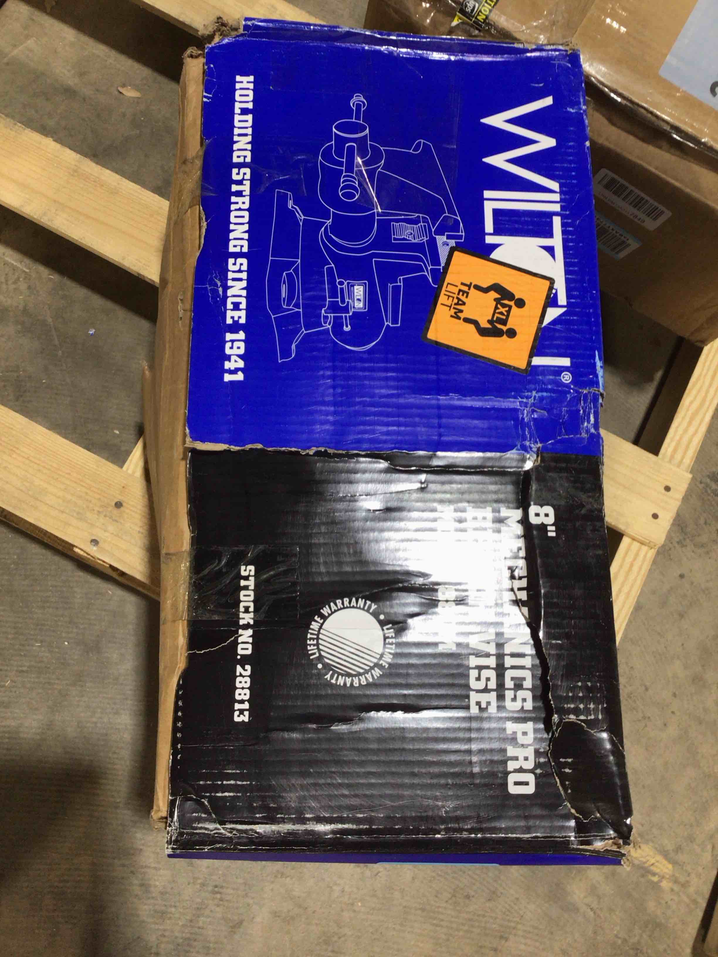 Condition photo showing Good Condition for Wilton Mechanics Pro Bench Vise, 8" Jaw Width, 8-1/2" Jaw Opening, 4-1/2" Throat (Model 880M)