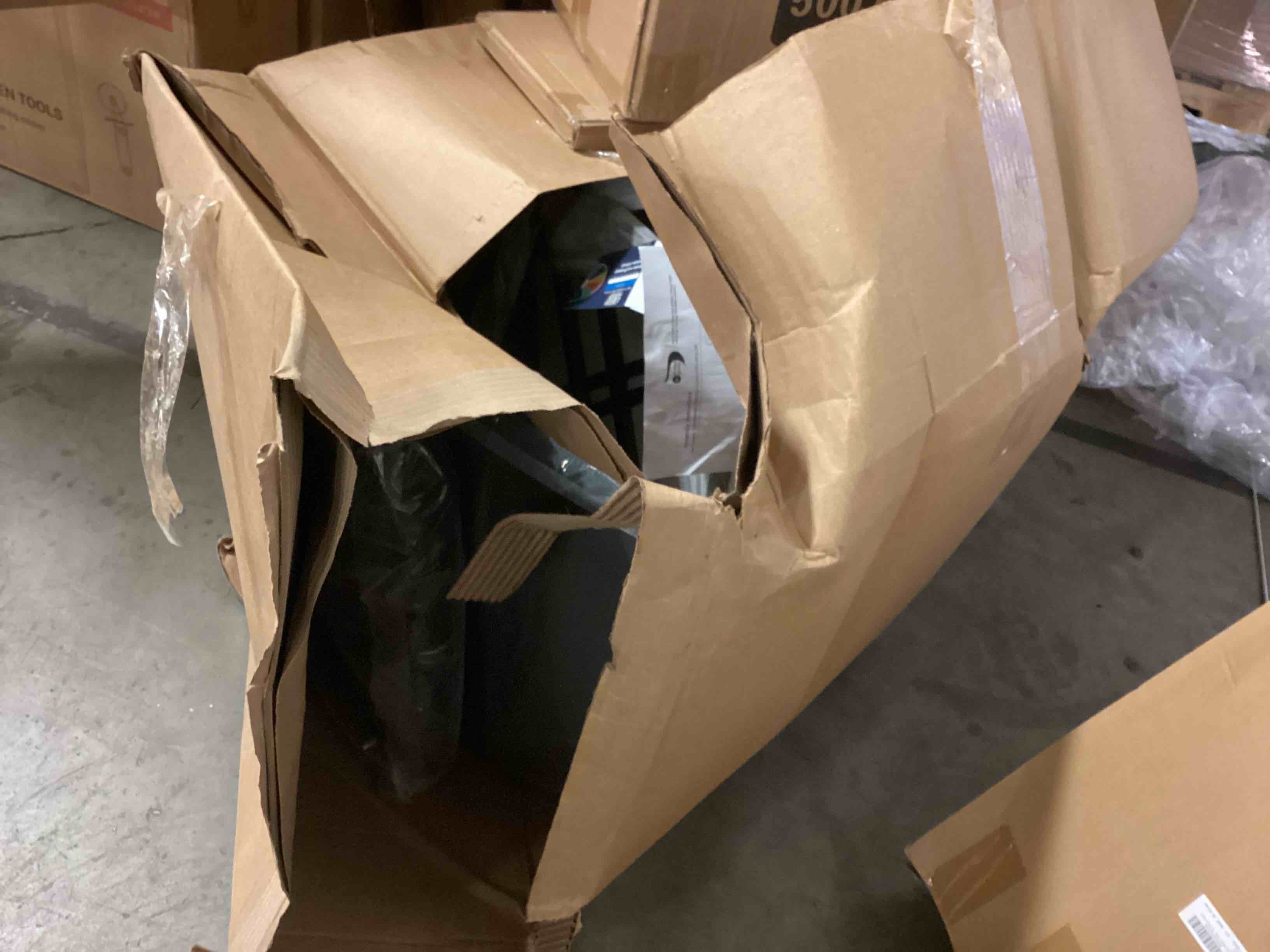 https://s3.amazonaws.com/lotting-images-prod/bidfta/ORG5022199_1697135999998.jpeg