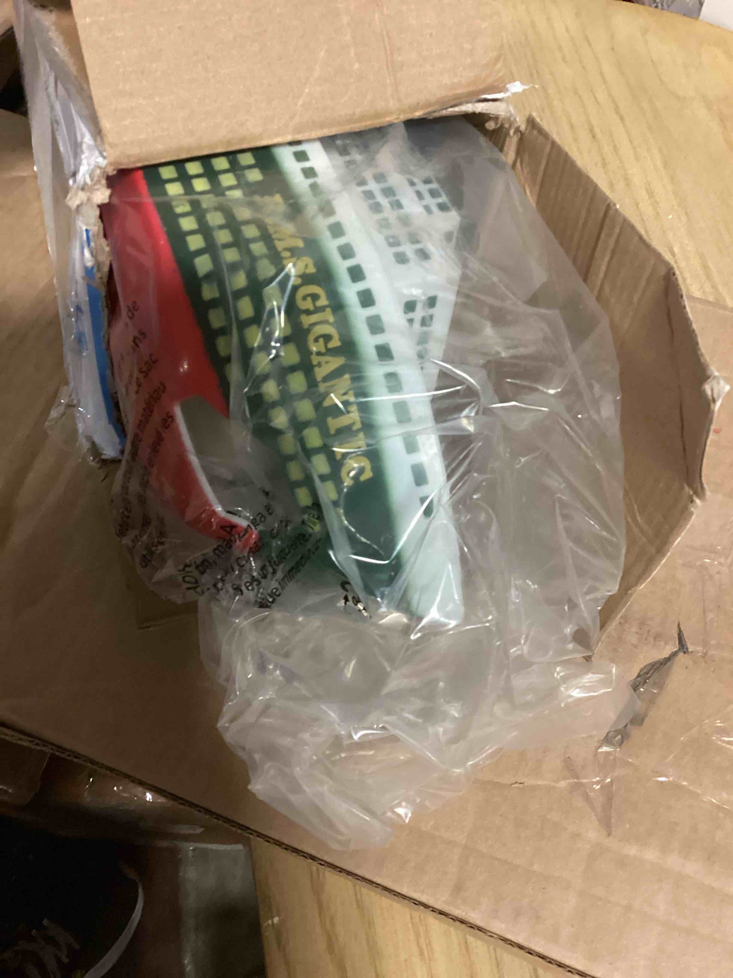 https://s3.amazonaws.com/lotting-images-prod/bidfta/ORG5022350_1699628192069.jpeg