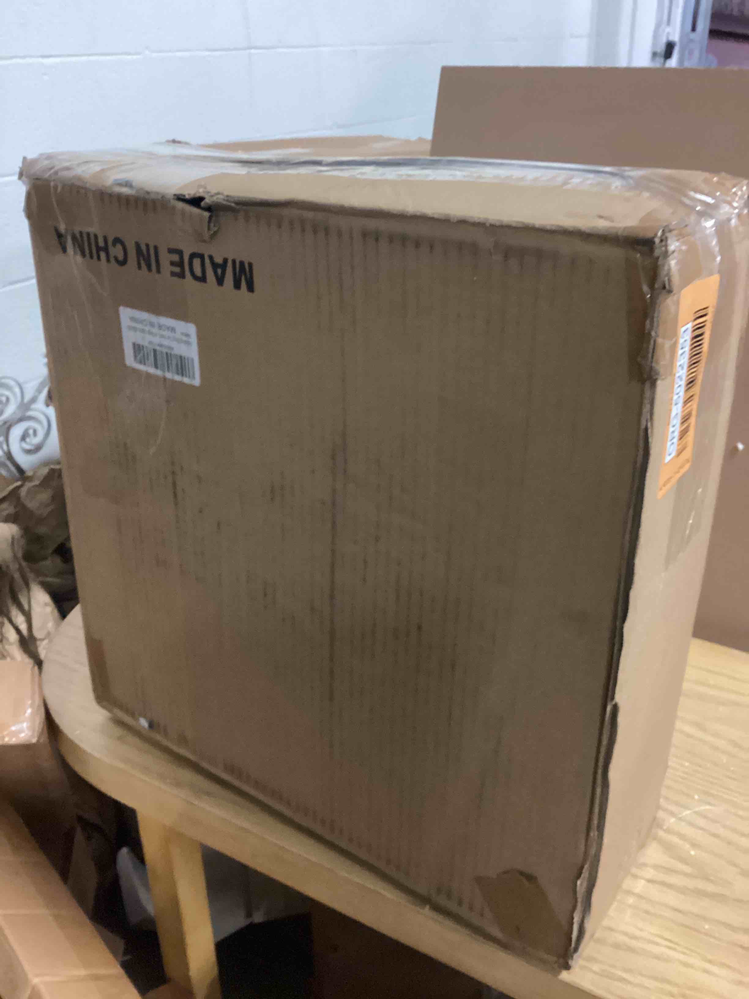 https://s3.amazonaws.com/lotting-images-prod/bidfta/ORG5022353_1699630205671.jpeg