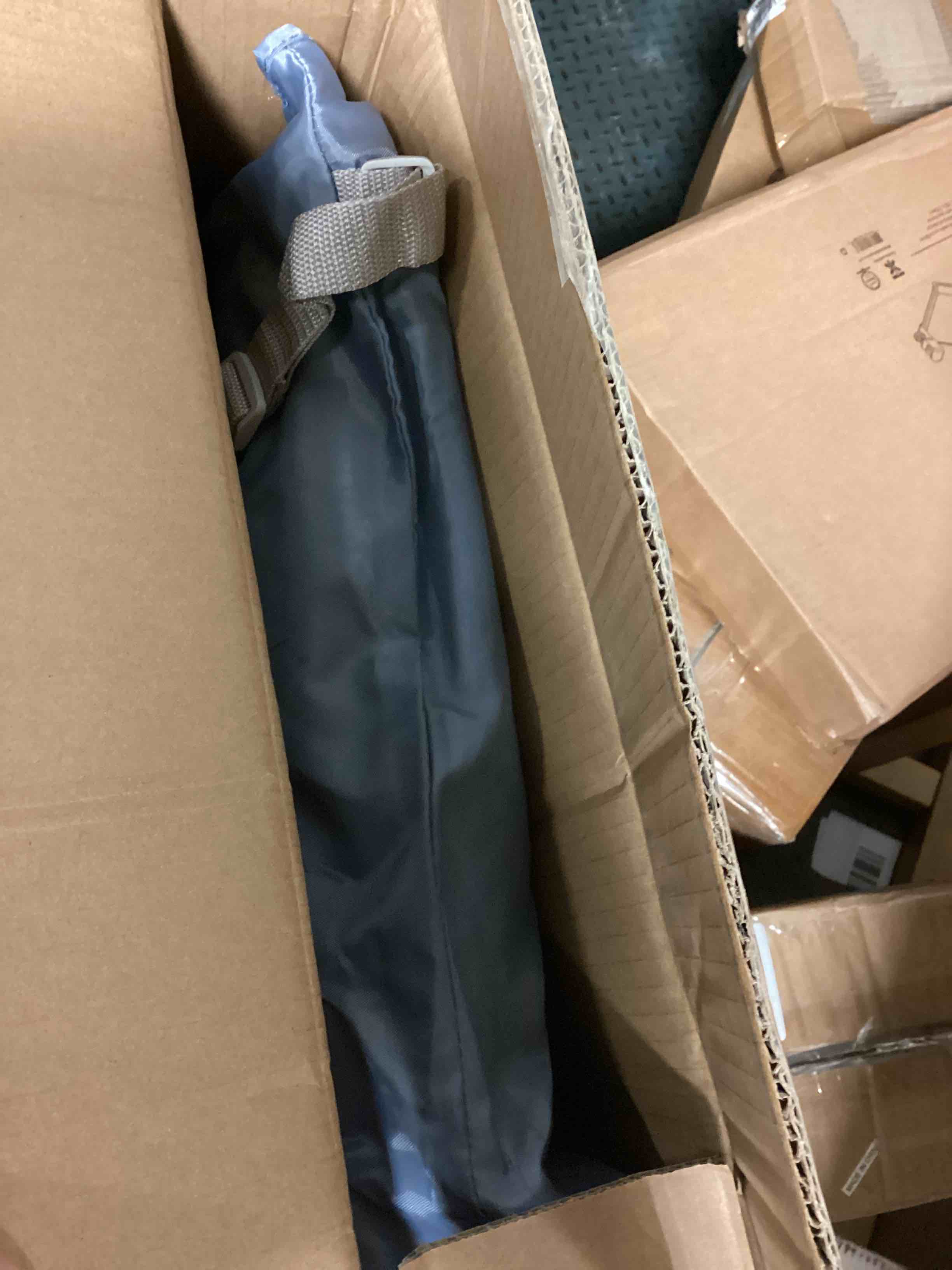 https://s3.amazonaws.com/lotting-images-prod/bidfta/ORG5022356_1699630686960.jpeg