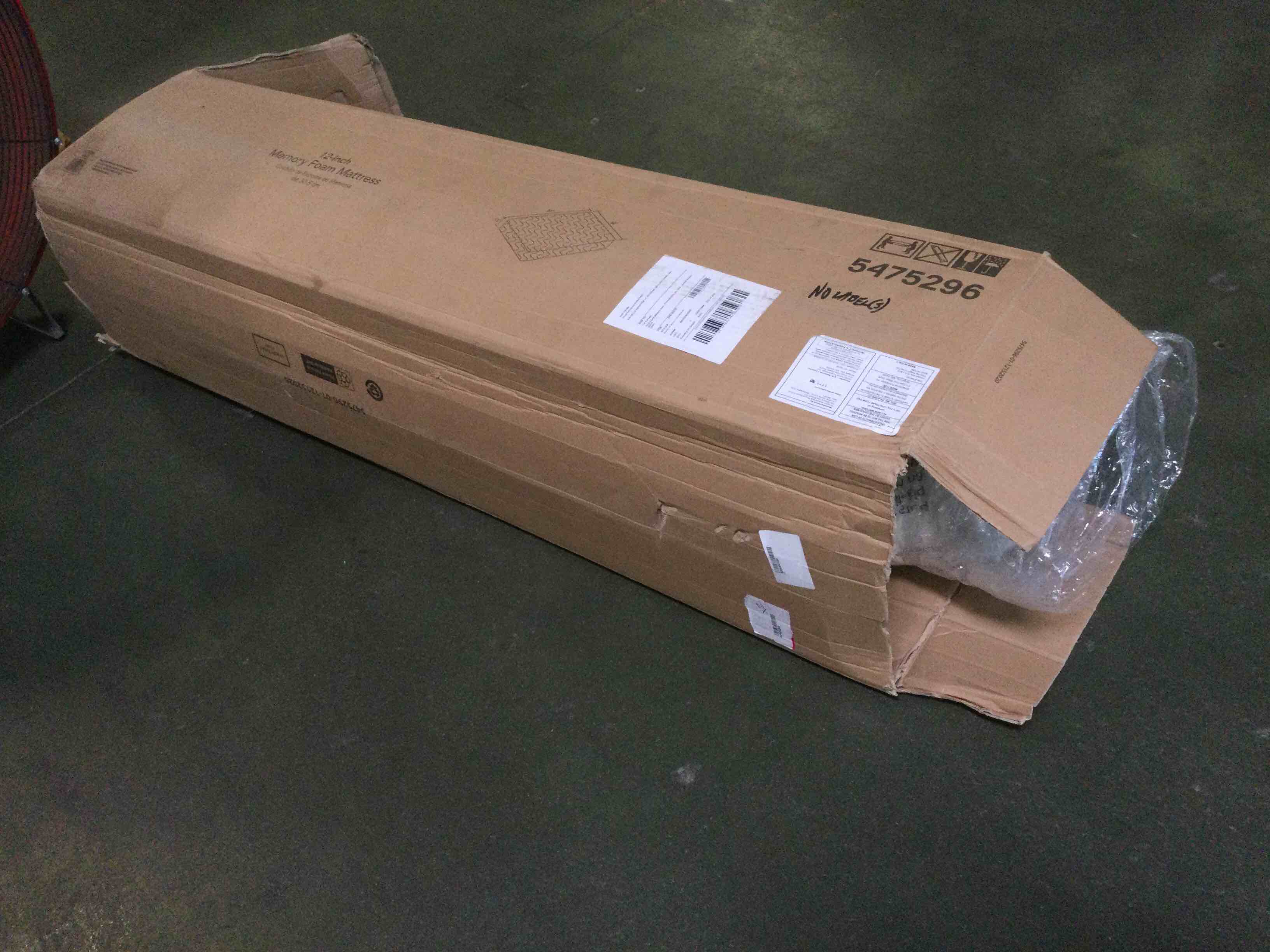 https://s3.amazonaws.com/lotting-images-prod/bidfta/ORG5027402_1685650748290.jpeg