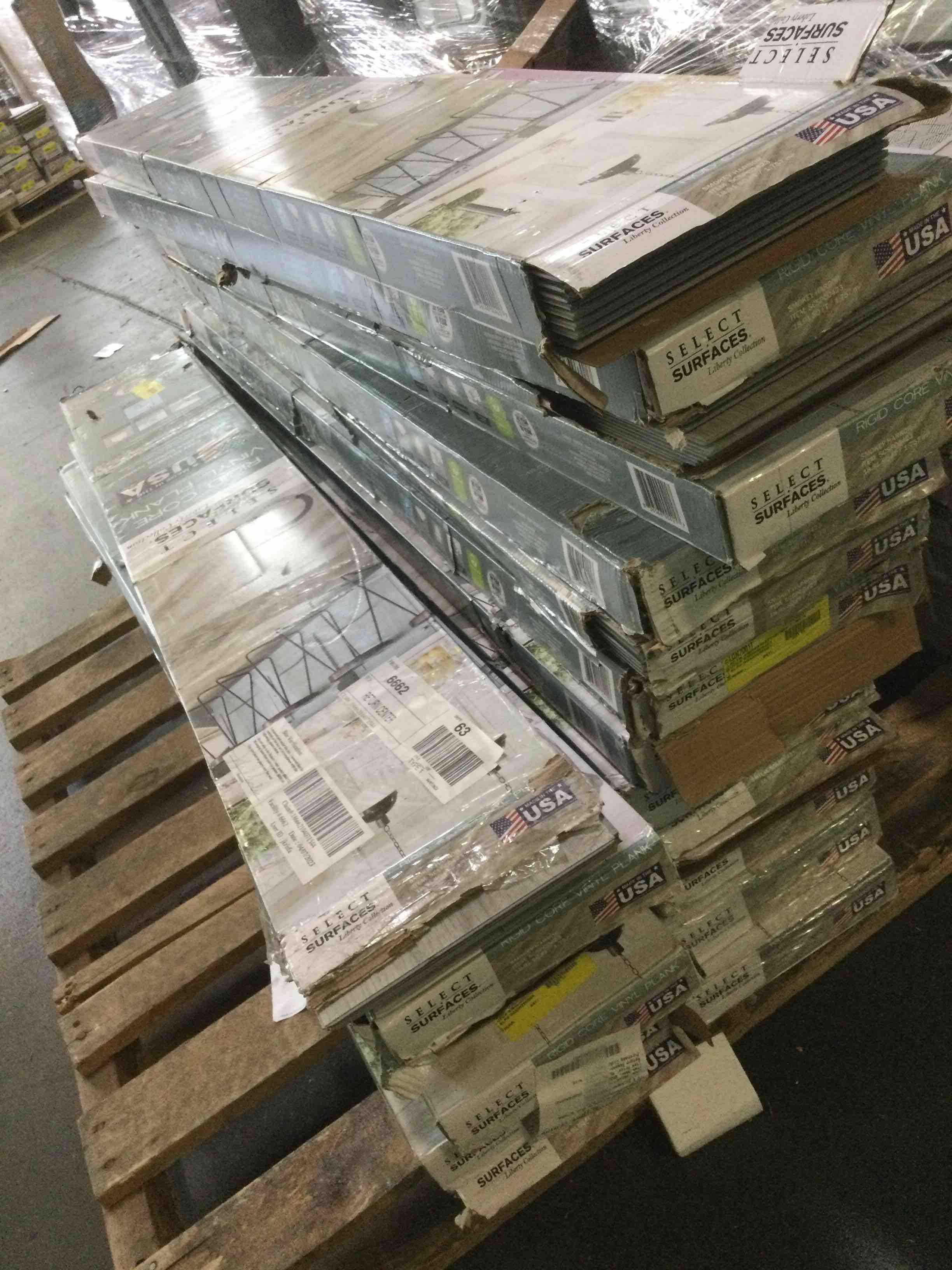https://s3.amazonaws.com/lotting-images-prod/bidfta/ORG5027672_1685880884401.jpeg
