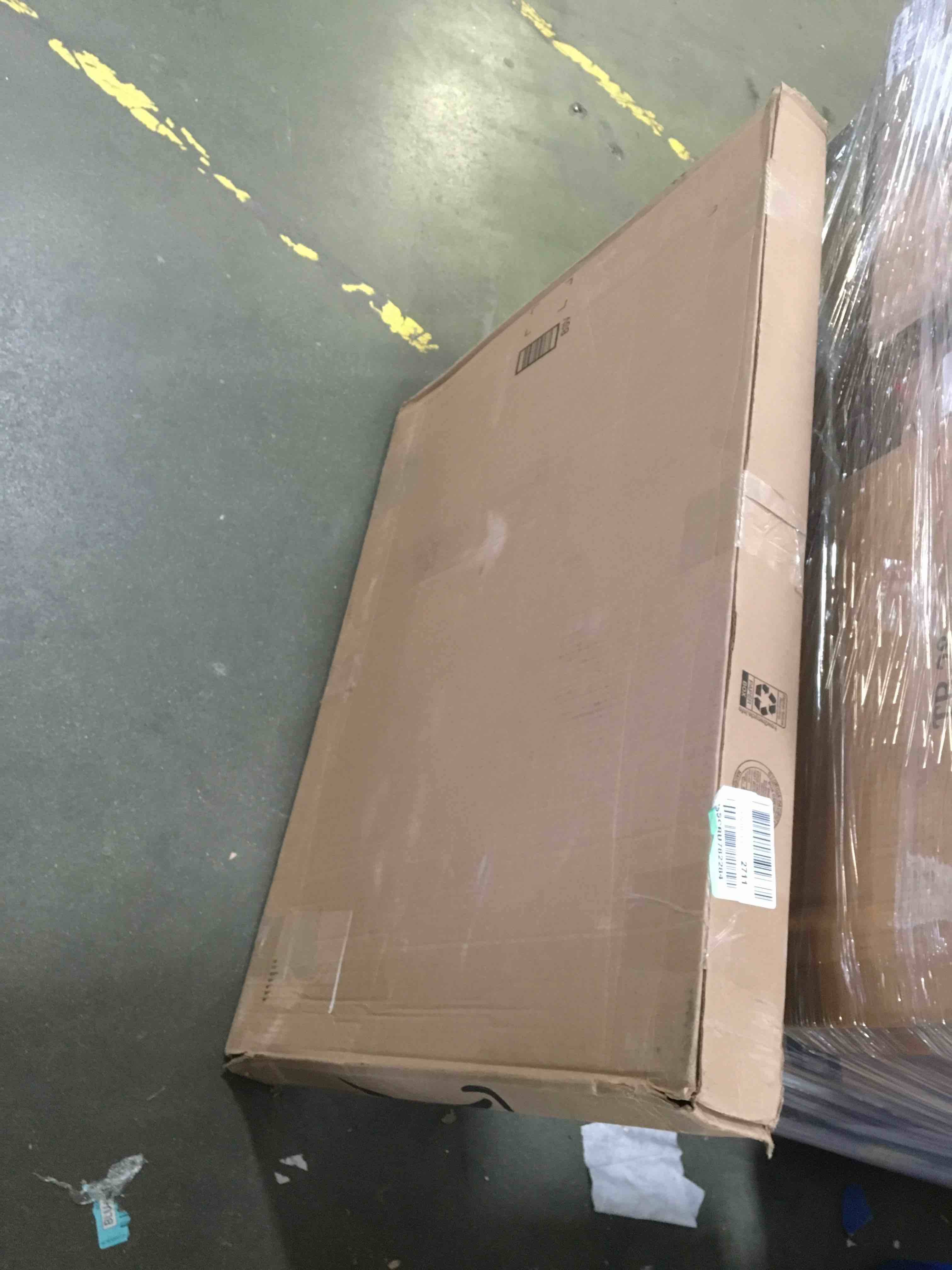 https://s3.amazonaws.com/lotting-images-prod/bidfta/ORG5033555_1685123813026.jpeg