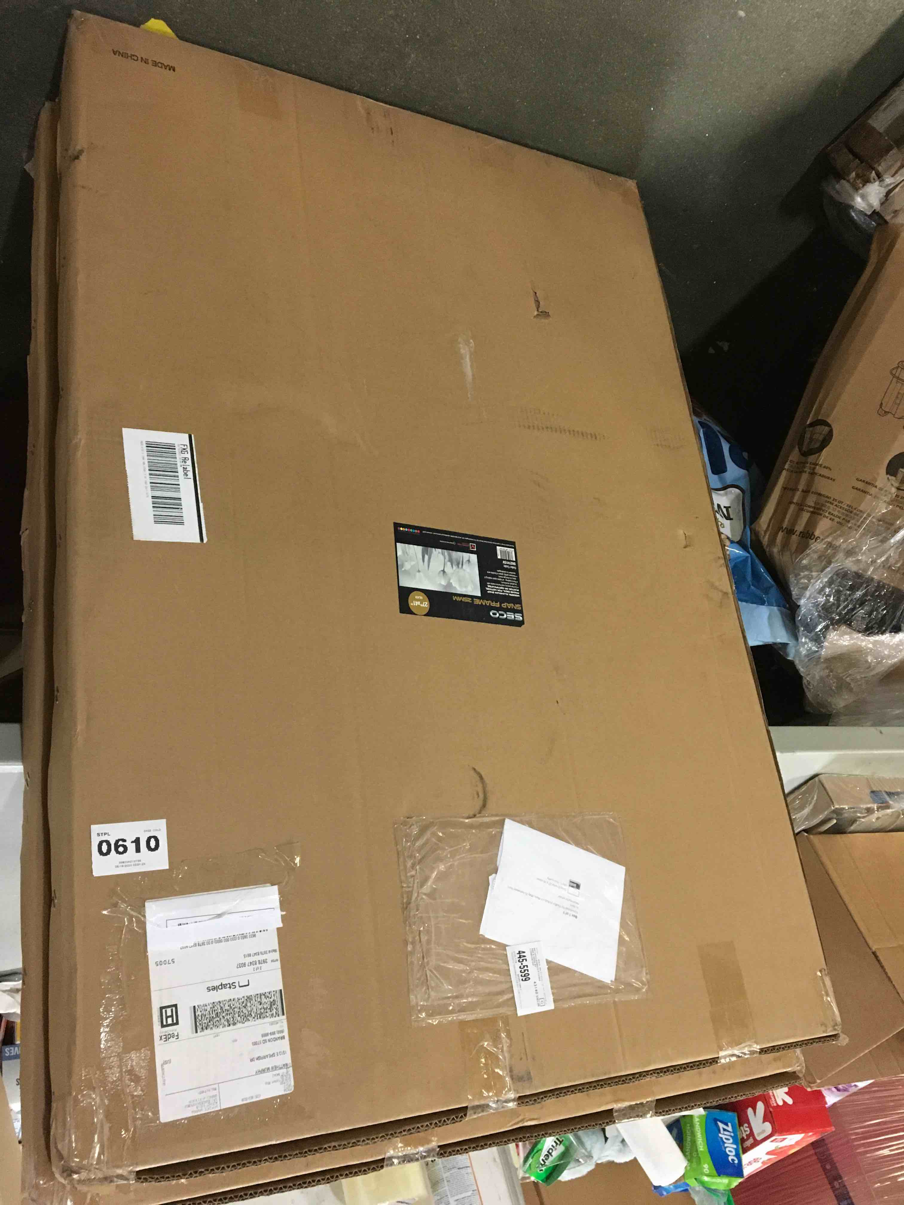 https://s3.amazonaws.com/lotting-images-prod/bidfta/ORG5034036_1685712528316.jpeg