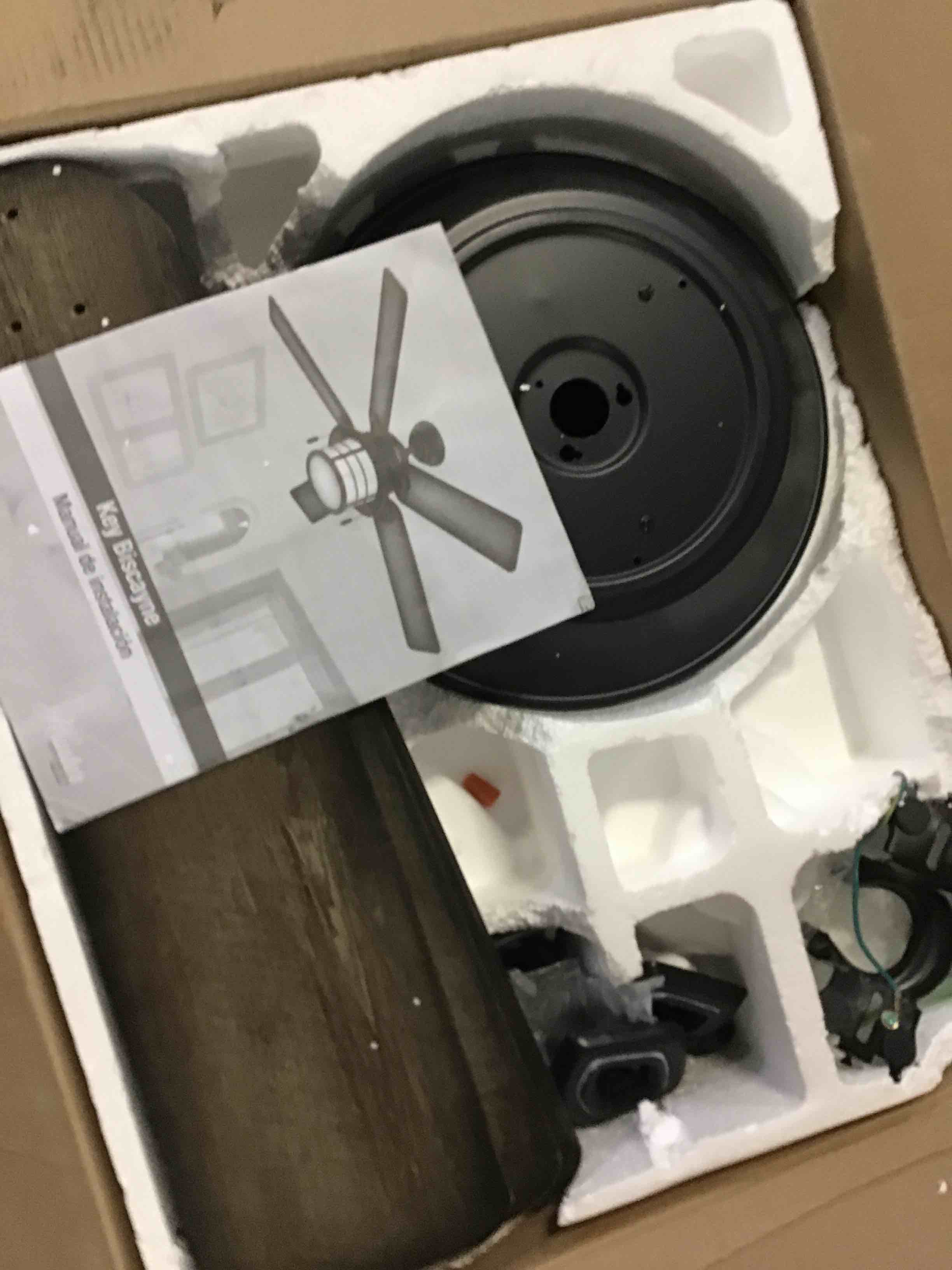 https://s3.amazonaws.com/lotting-images-prod/bidfta/ORG5035678_1685642416516.jpeg