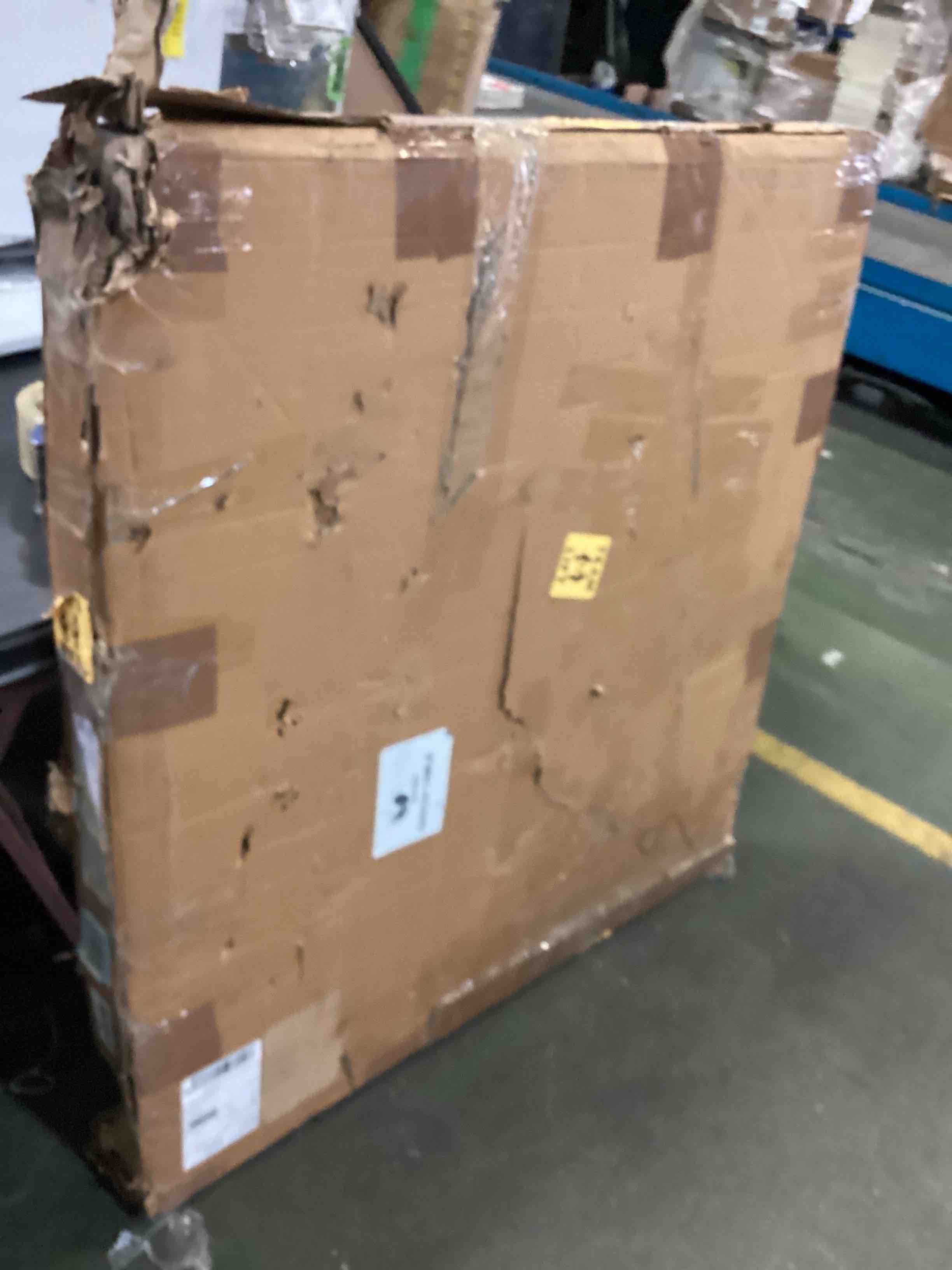 https://s3.amazonaws.com/lotting-images-prod/bidfta/ORG5036777_1687888360338.jpeg