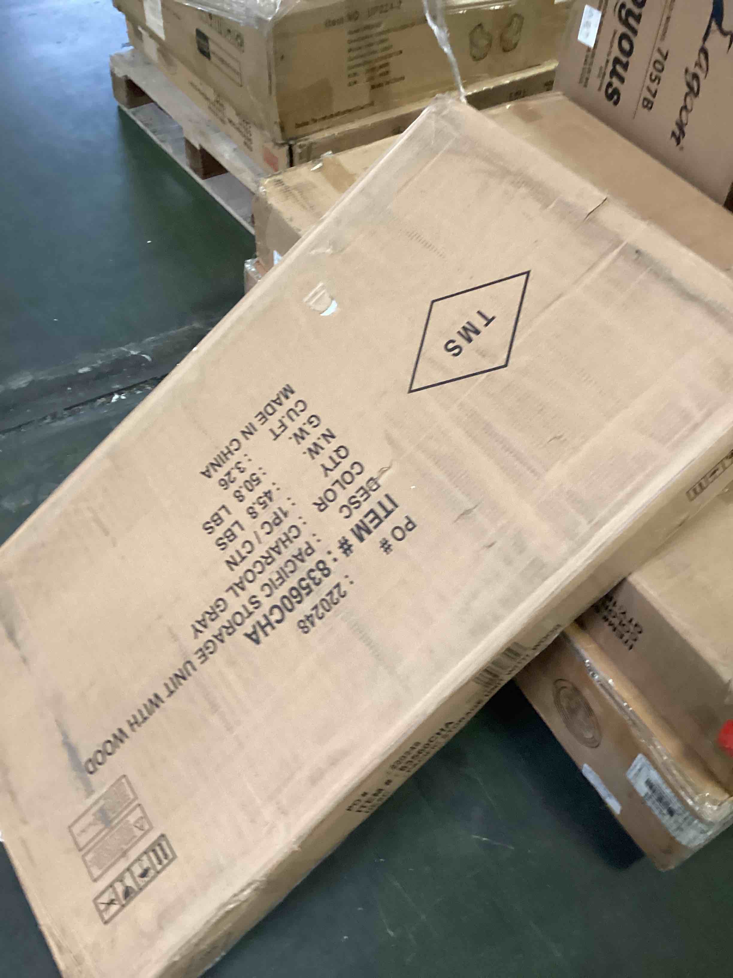 https://s3.amazonaws.com/lotting-images-prod/bidfta/ORG5037033_1687973941085.jpeg