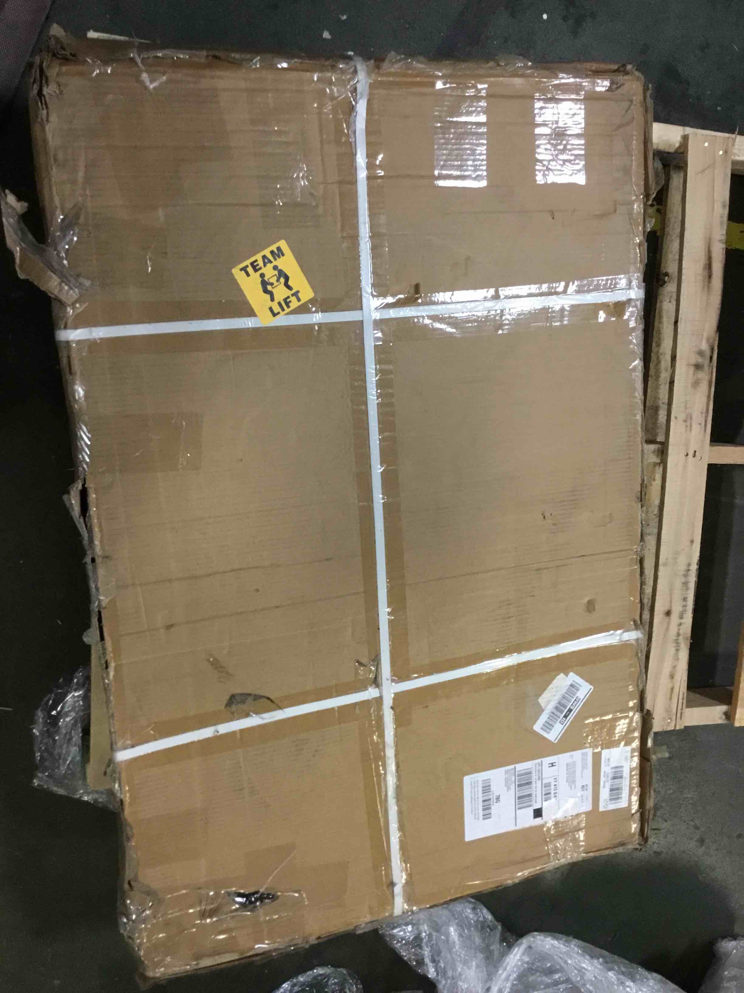 https://s3.amazonaws.com/lotting-images-prod/bidfta/ORG5037258_1688229900673.jpeg