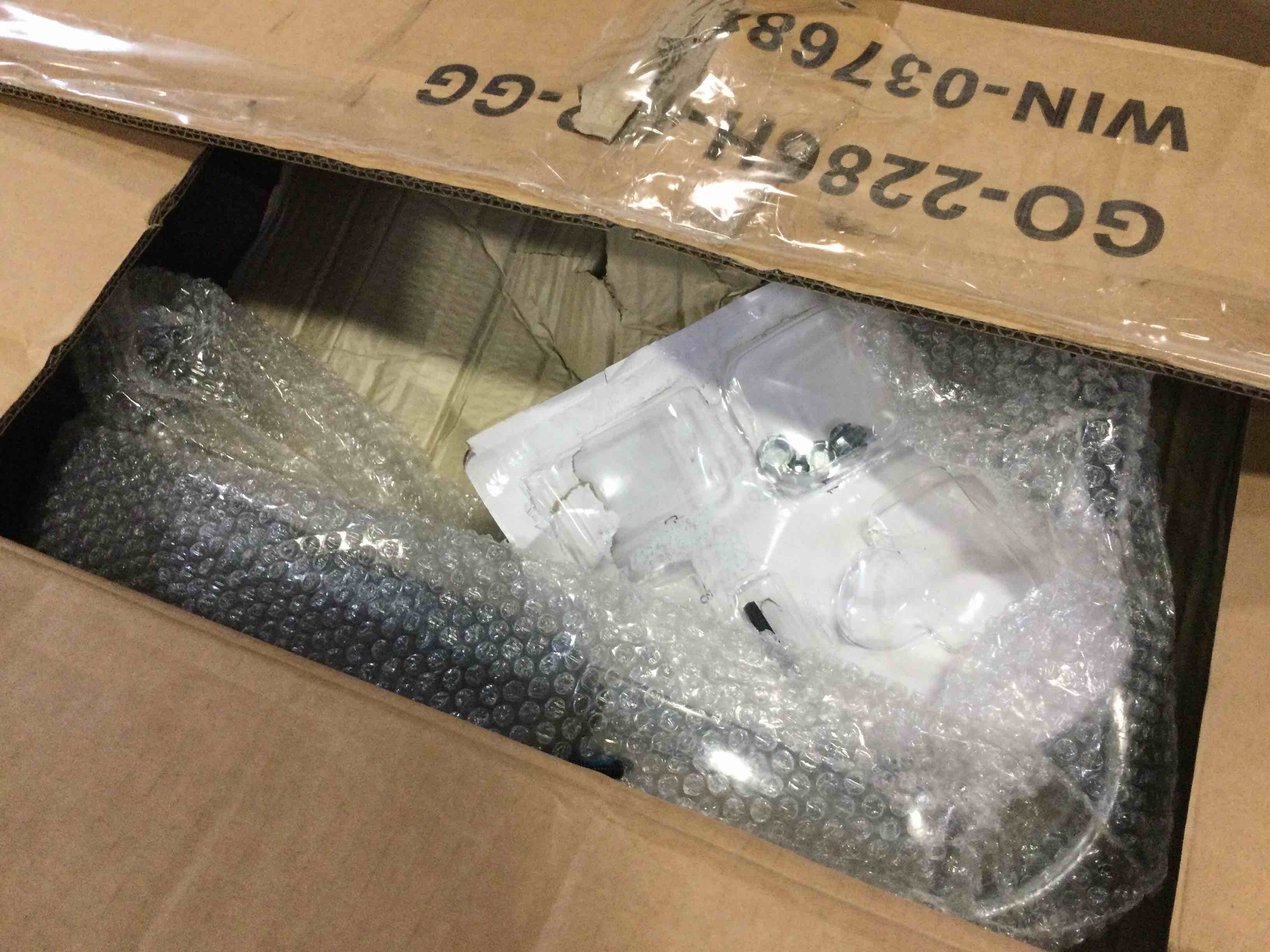 https://s3.amazonaws.com/lotting-images-prod/bidfta/ORG5038201_1687188565000.jpeg